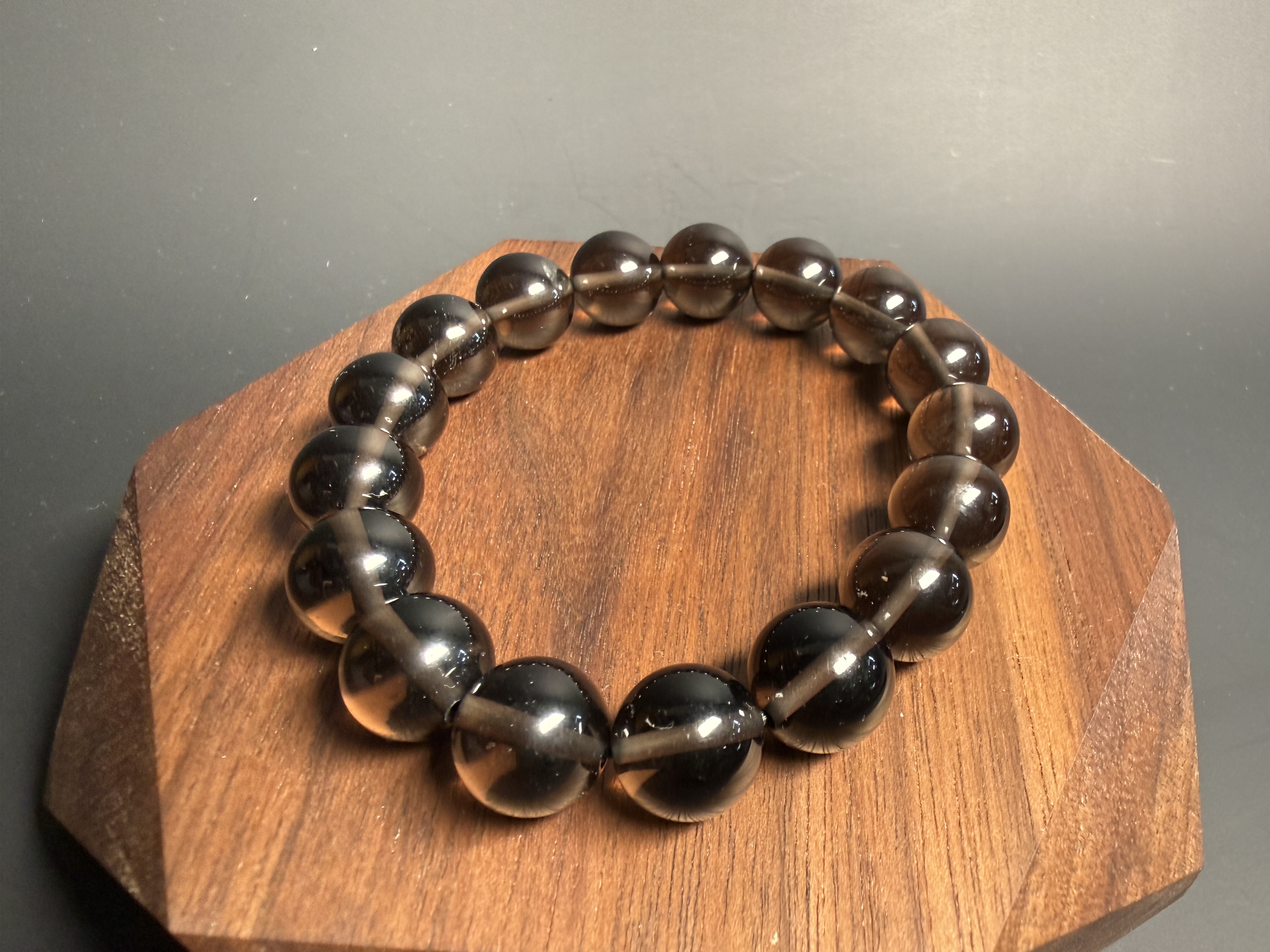 冰曜石手串 (12mm) (option 3)
