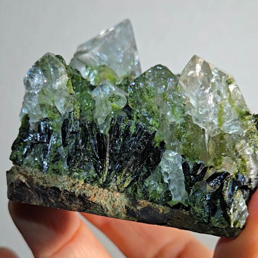 Epidote and quartz specimen from Turkey - ED1