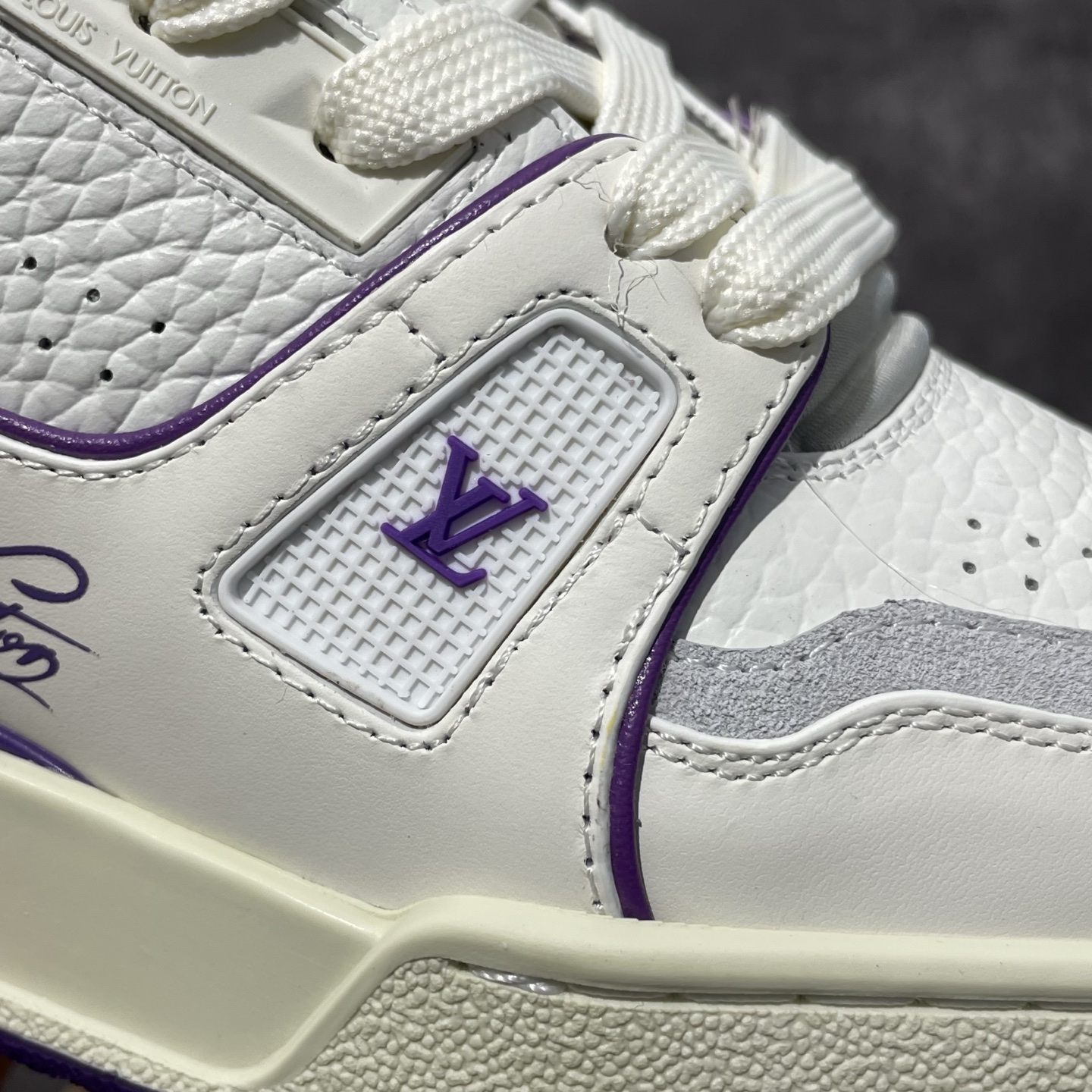 Louis Vuitton LV Trainer