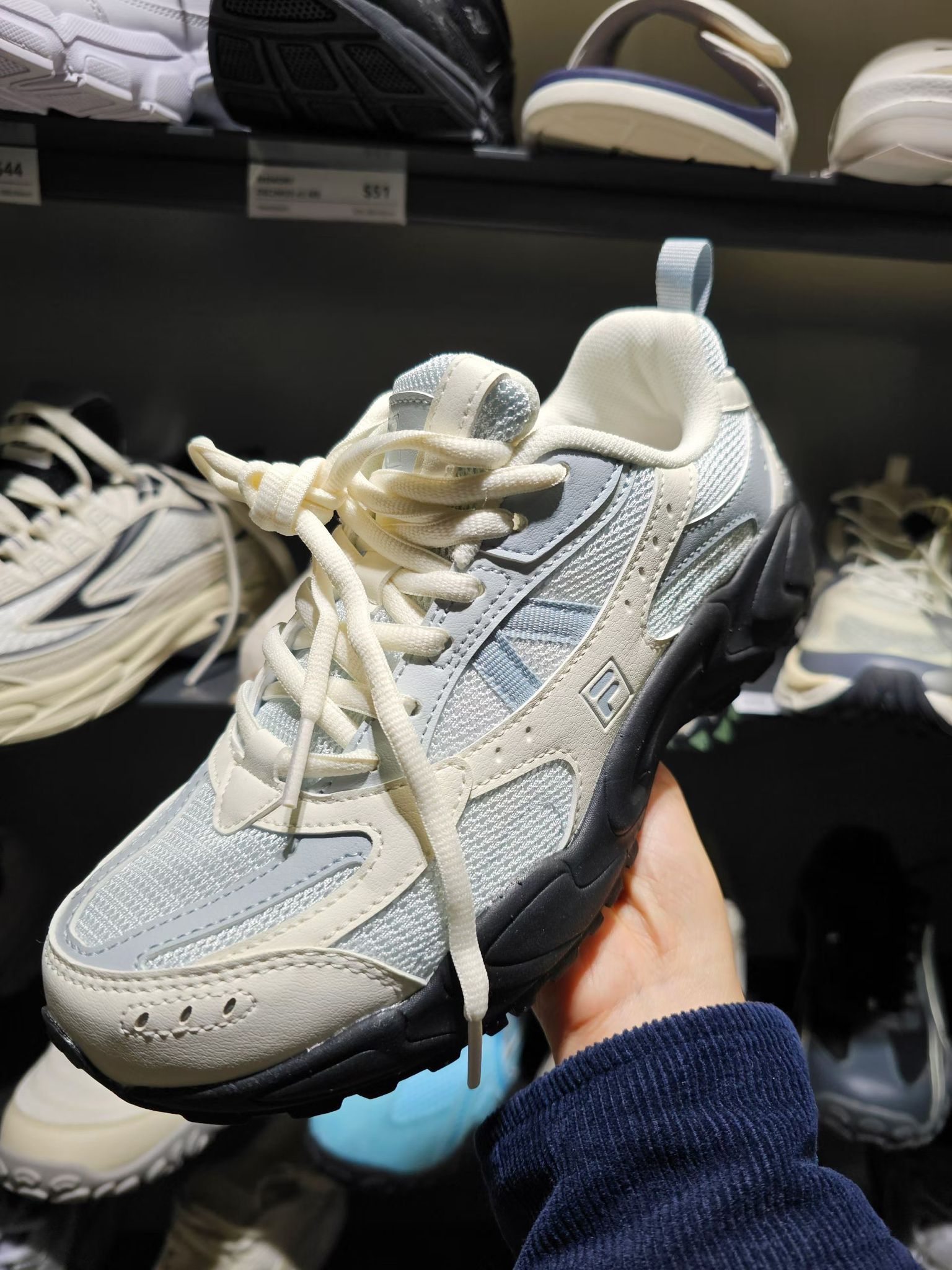 🇰🇷Fila 新款鞋 到貨日12至18日‼️