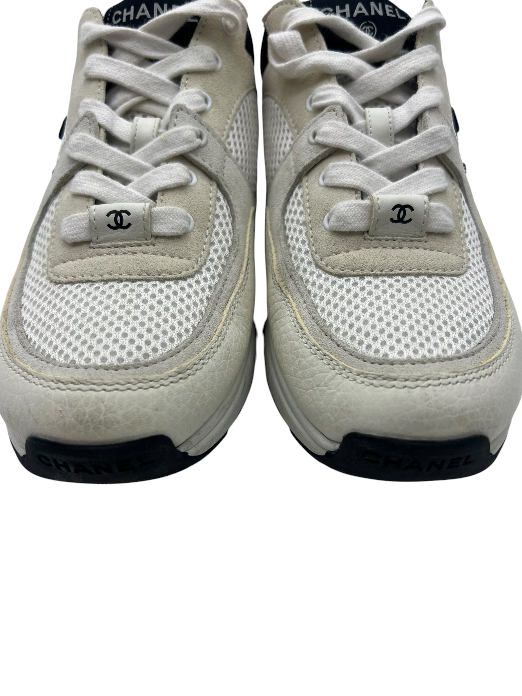 Pre-owned CHANEL Sneakers / Product Code: 071303