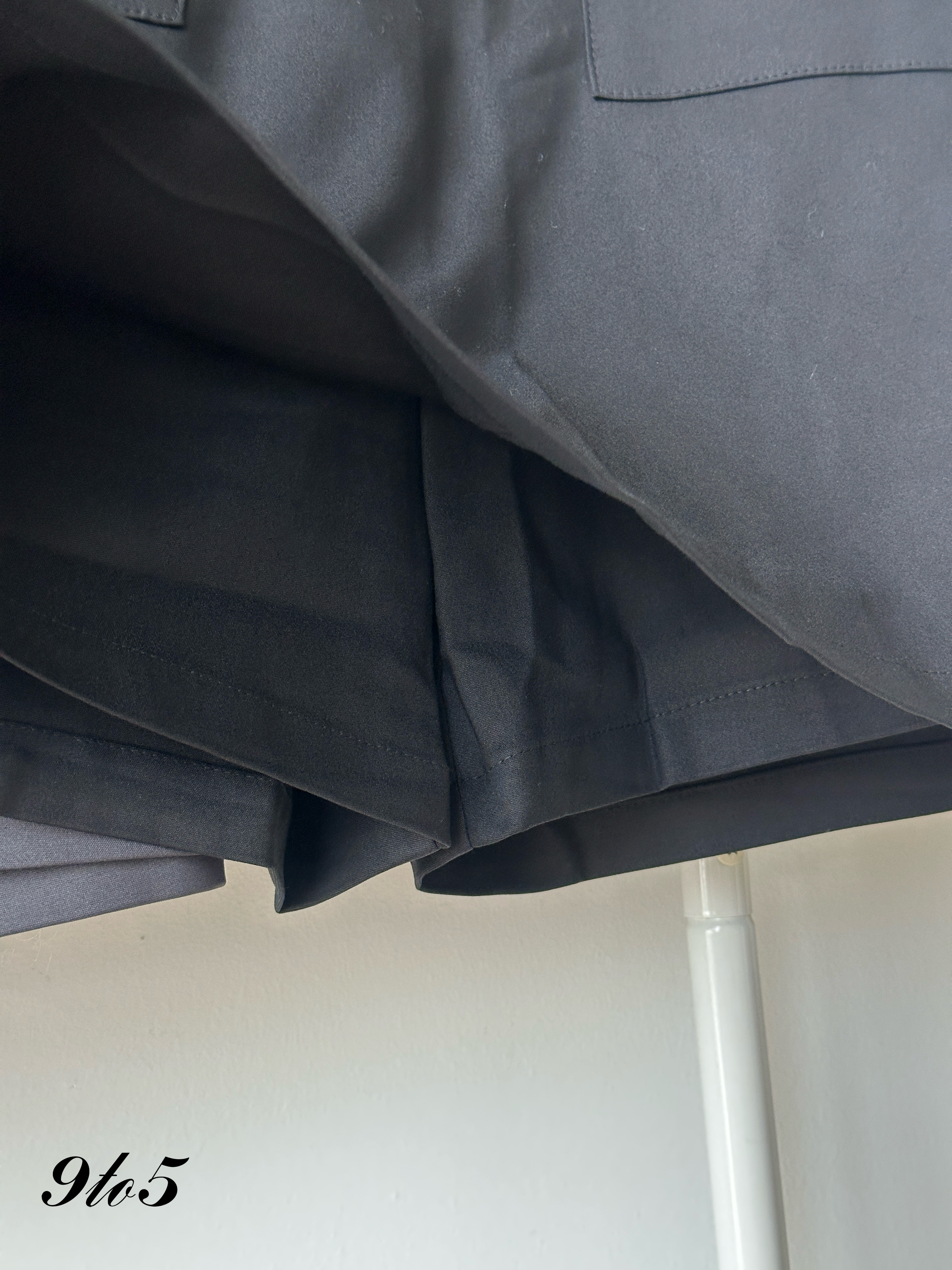 S1852 A Line Skort - Black & Grey