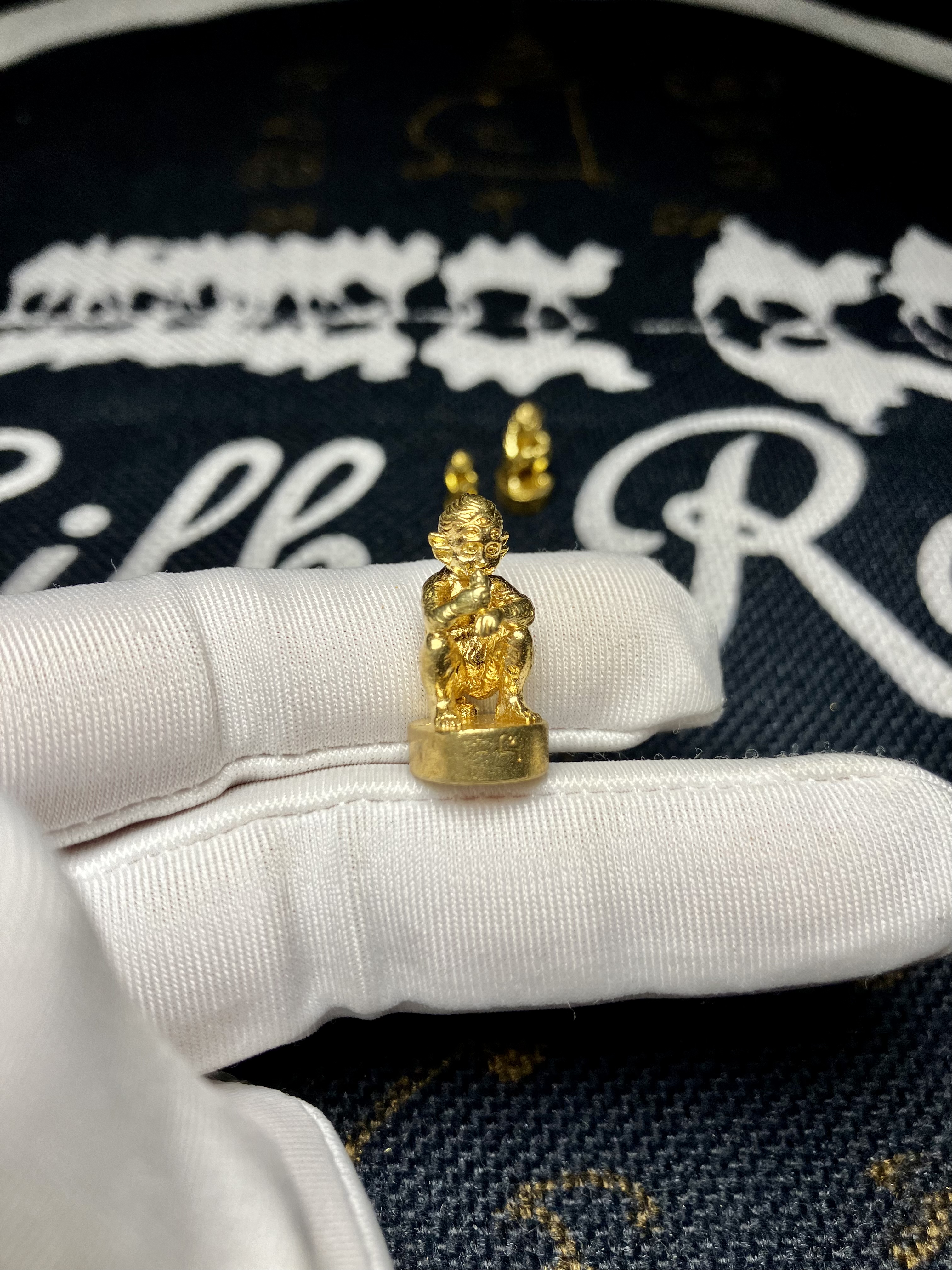 古巴博洋/伴印 佛曆2567 五眼四耳 大模 附原裝廟盒｜光學級高透防水殼
