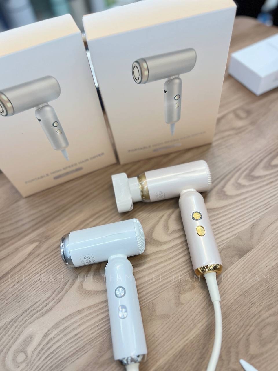 P874 便携高速吹风机