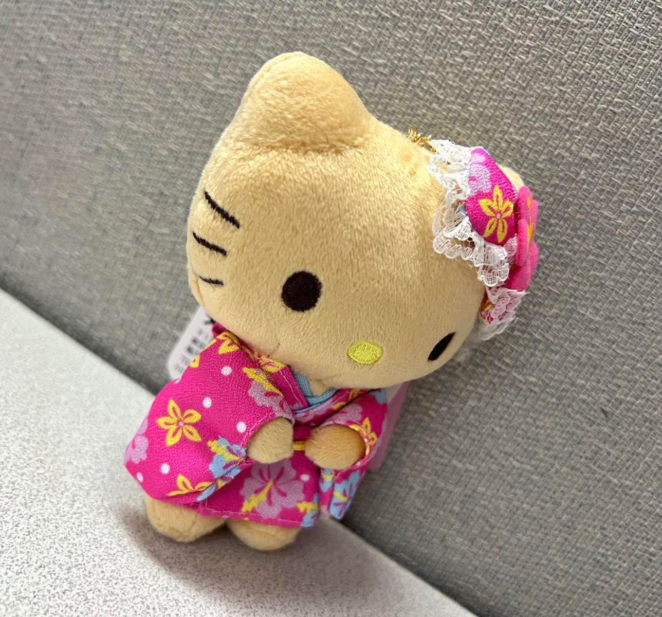 🎌日本直送🎌 Hello Kitty 櫻花系列和服造型公仔掛飾