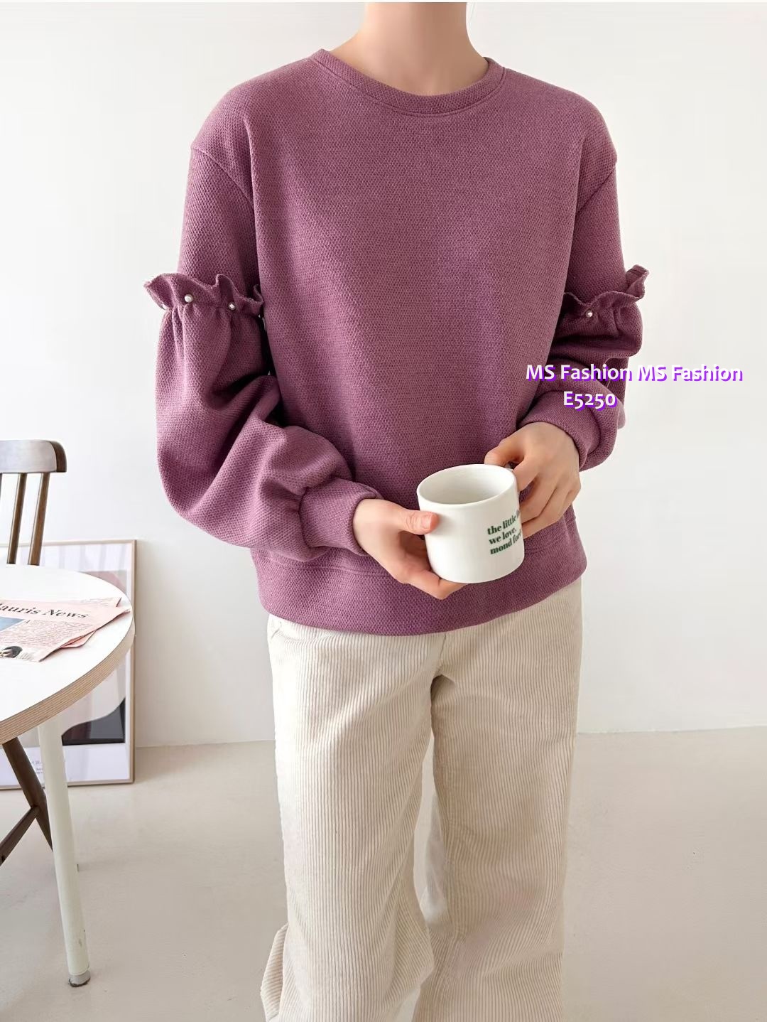 E5250 靚色ruffle袖珠珠top