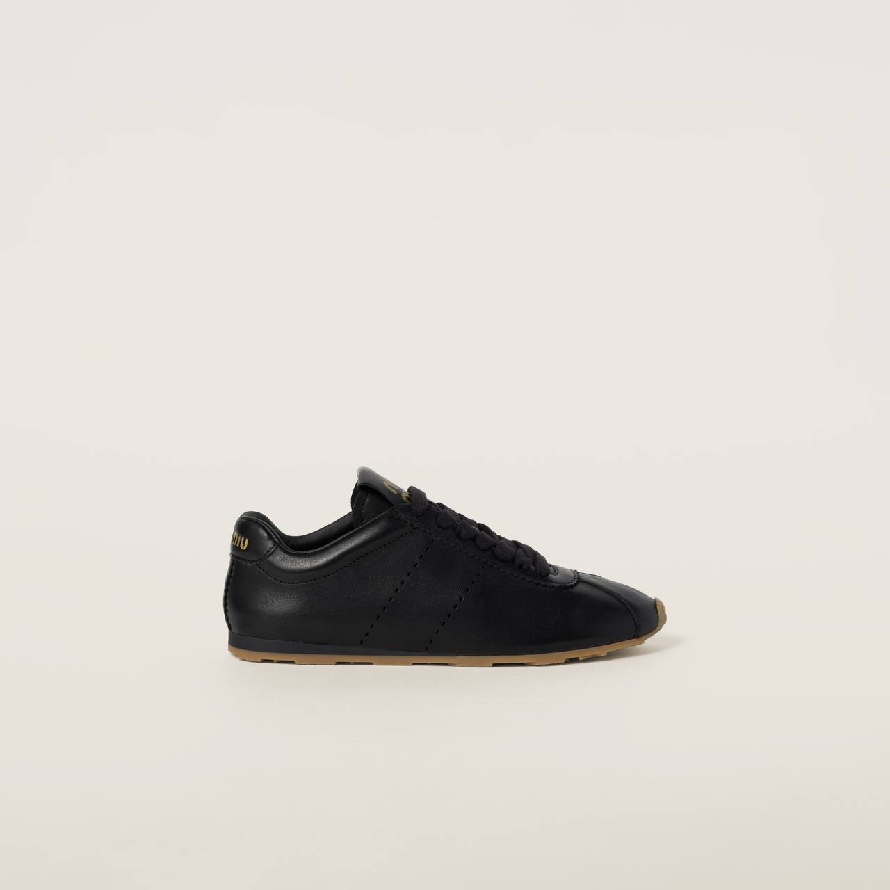 限時優惠折上折✨訂貨📮MIUMIU PLUME sneaker    Size 36 38 39 40 41