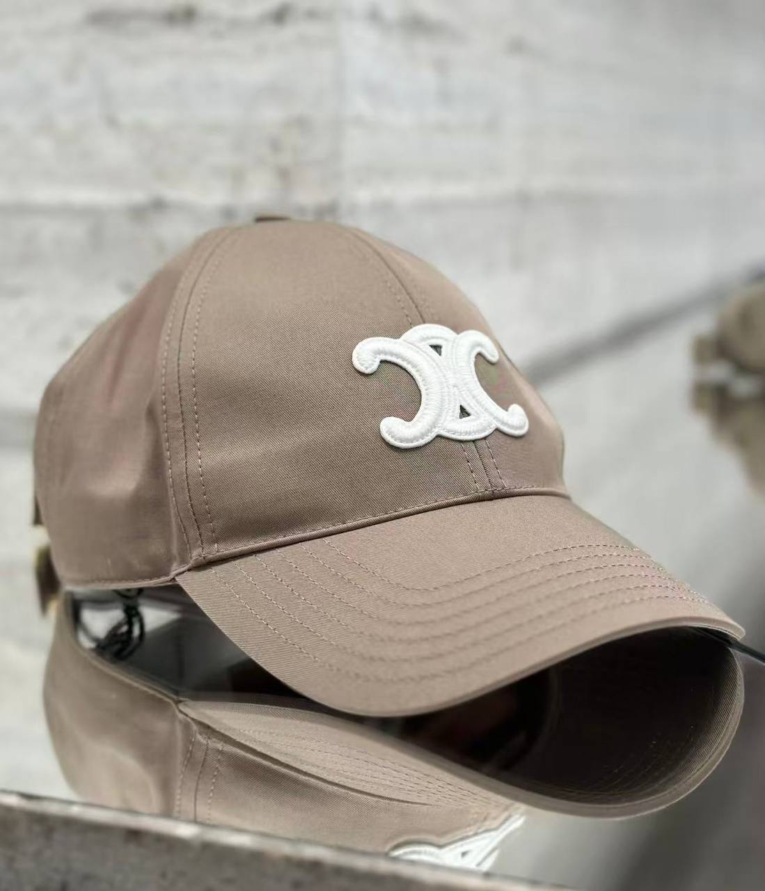 快閃優惠⚡️訂貨 📮Celine Triomphe cap  Size S 57cm / M 58cm   Color : GREIGE