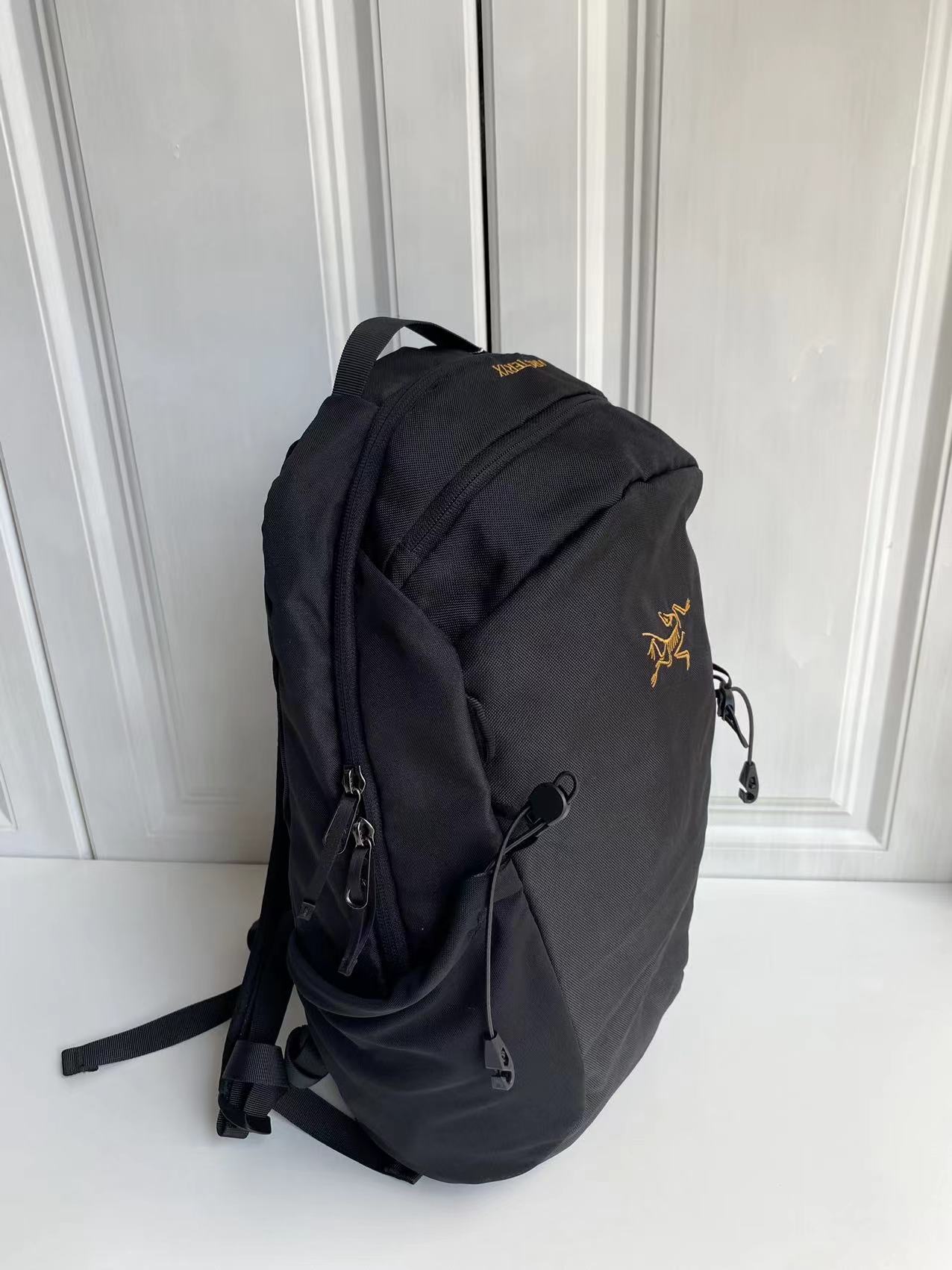 Arc'teryx Mantis 16L Backpack