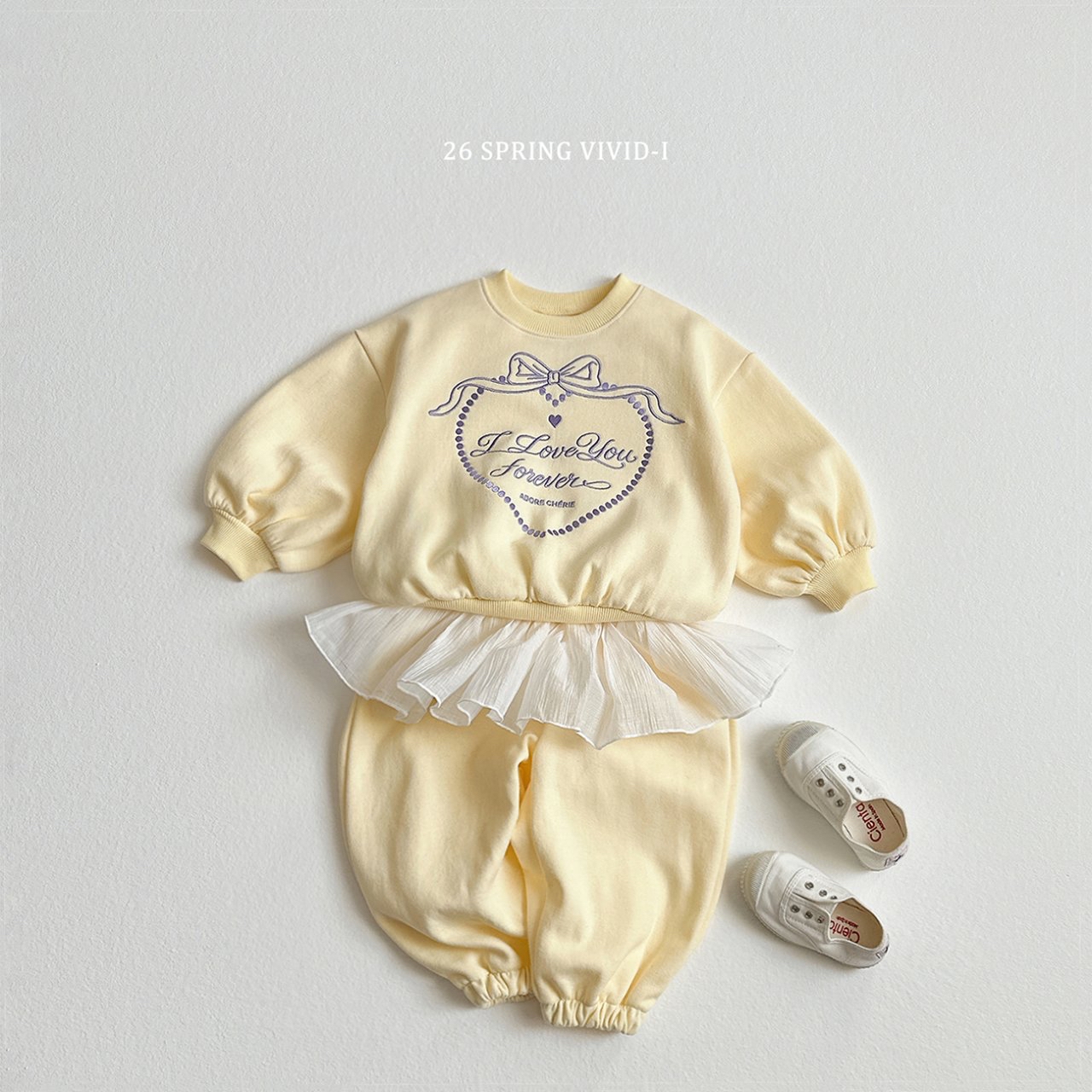 🌸預訂 韓國直送🌸🇰🇷VIVIDI三色永遠愛你心形刺繡泡泡袖喇叭褲上下套裝