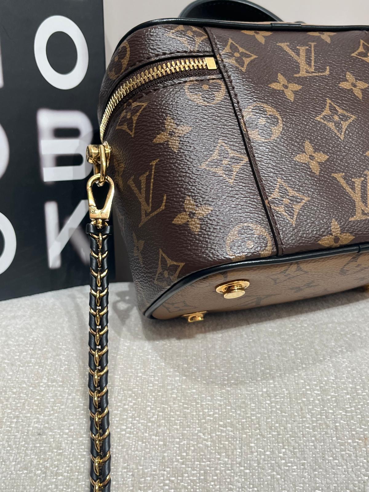 LV Vanity pm Monogram reverse M45165 100%Authentic, 98%New ✅Key Lock✅Dust bag