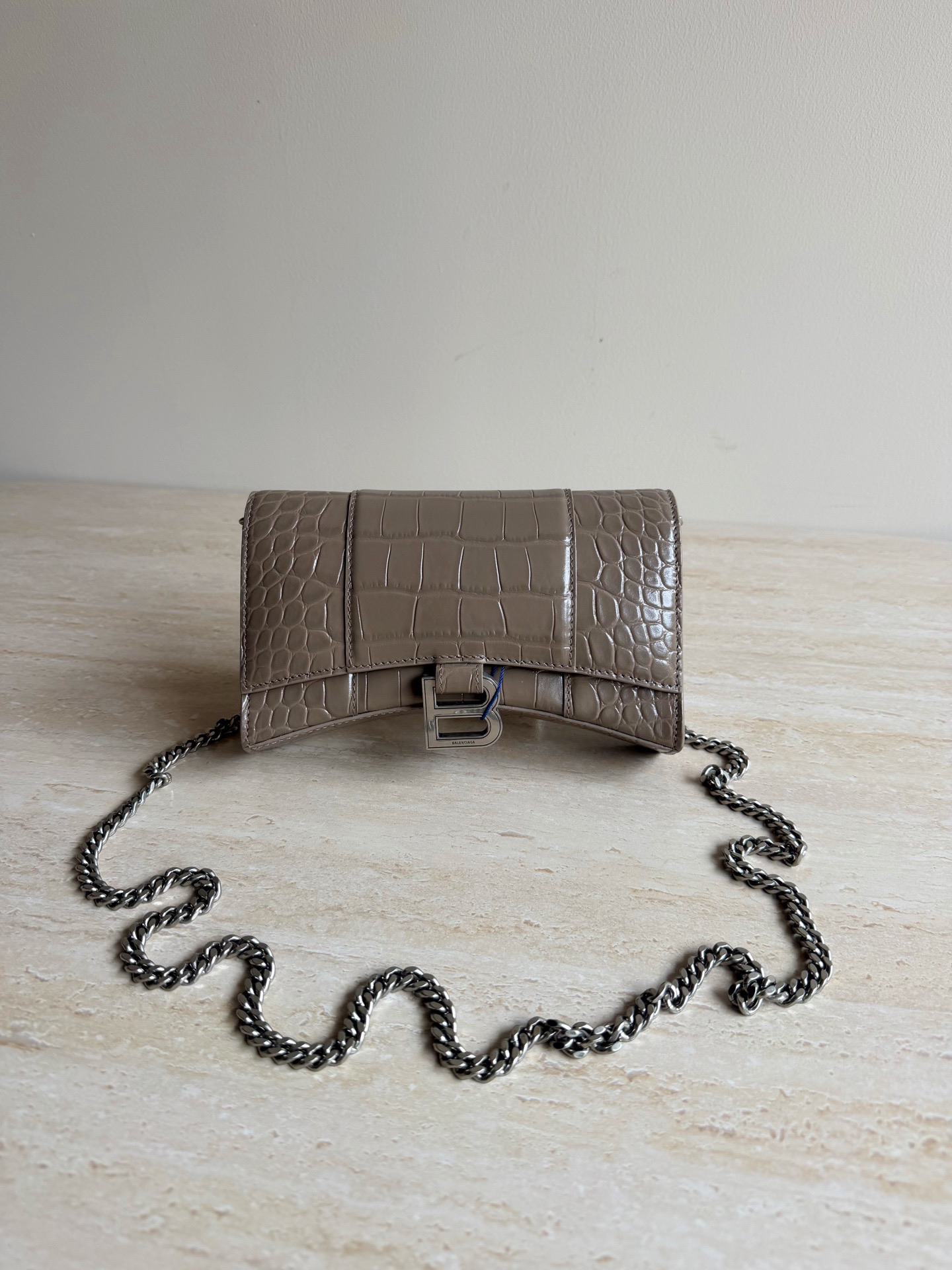 【預訂貨品】巴黎世家卡其色Hourglass沙漏包