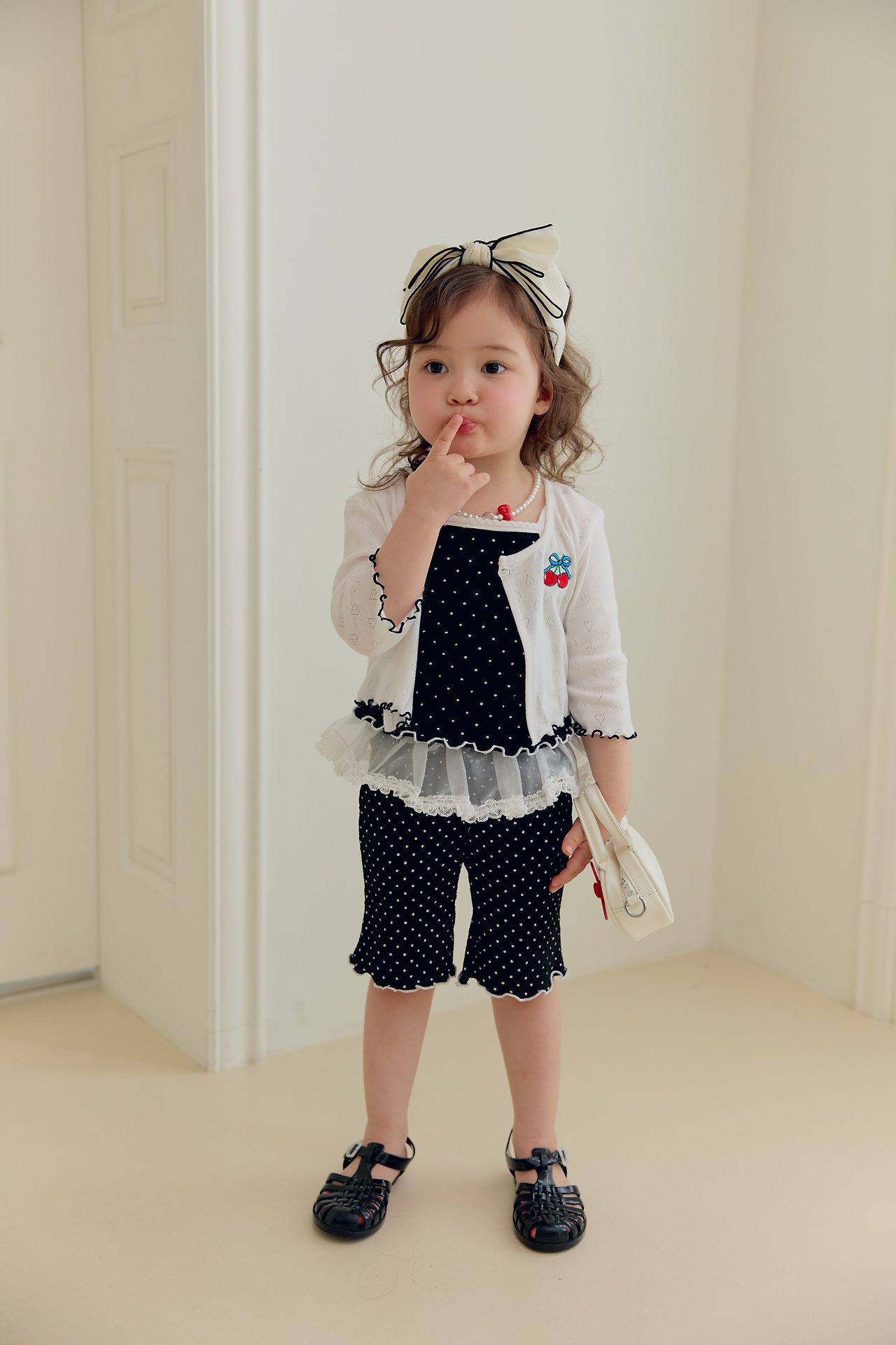 車厘子🍒 Cardigan + Ruffle Vest
