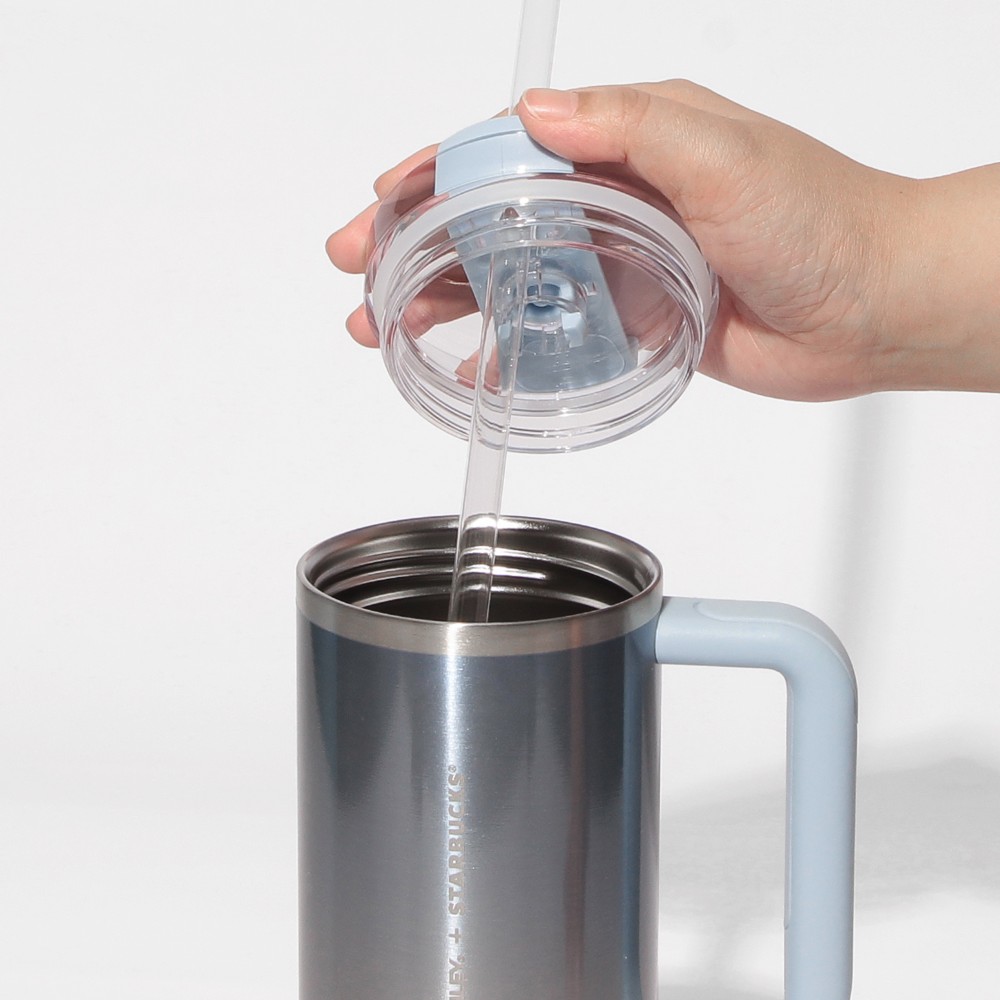 《日本🇯🇵 STARBUCKS 2026 Feel the Breeze 限定系列》STANLEY 3 WAY冰藍漸變不鏽鋼保溫杯 887ml