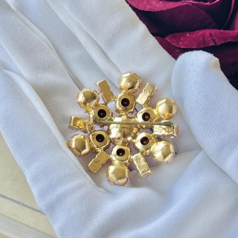 C.a. 1950-60s Pink Rhinestone and Faux Pearl Collar Brooch from Europe (MW240)