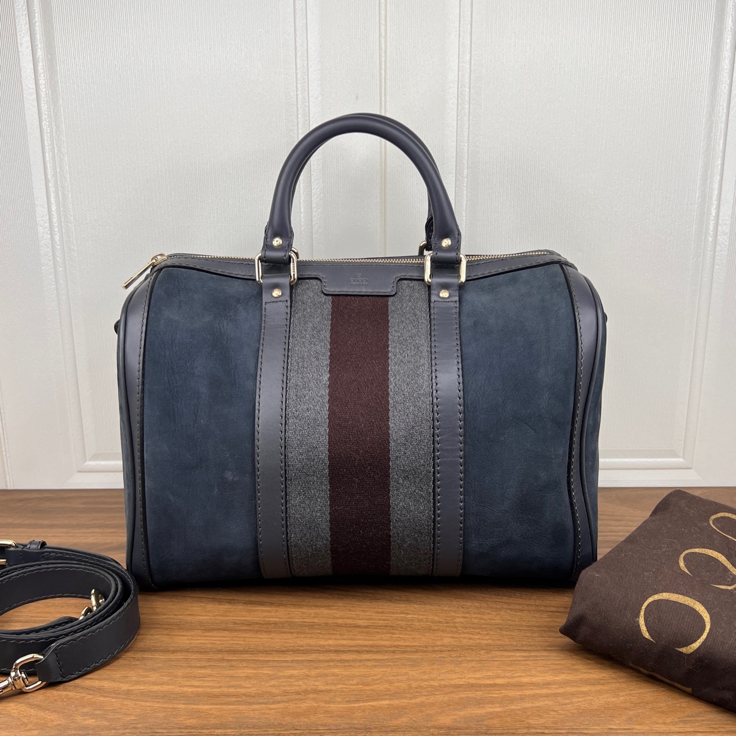 【預訂貨品】Gucci 霧霾藍色荔枝紋牛麂皮波士頓