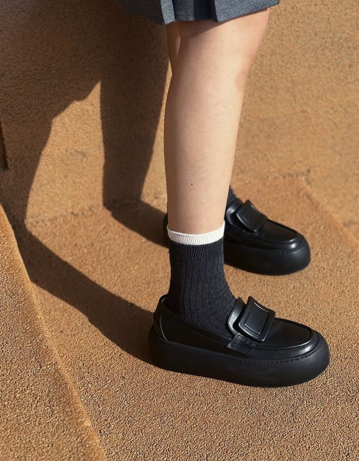 限時優惠✨訂貨🍒RV Viv’ Up 麵包5cm厚底loafer  Size 34/34.5/35.5-37.5/38.5-42