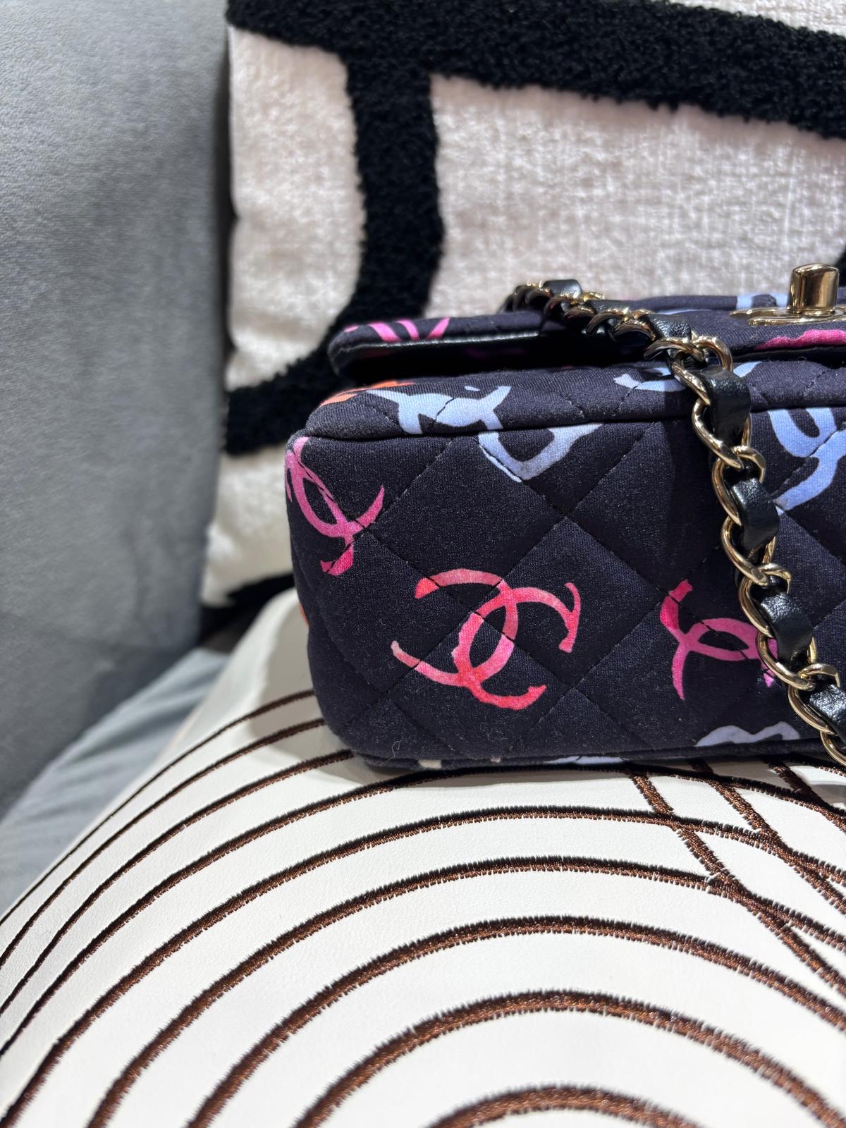 Chanel mini flap bag cf20cm 特別版 100%Authentic ,95%new ✅晶片✅dust bag✅盒 