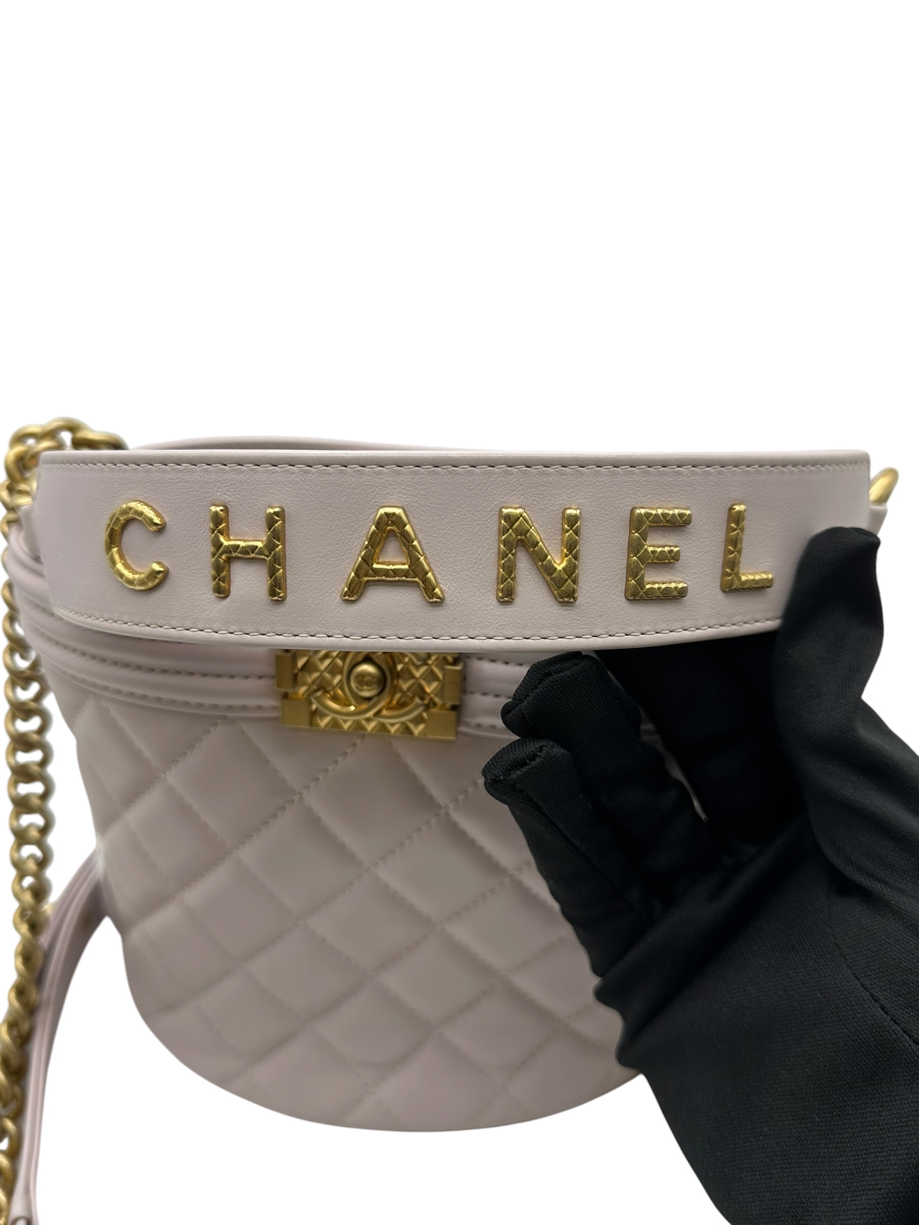 Pre-owned CHANEL Bucket Bag / Product Code: 070612
