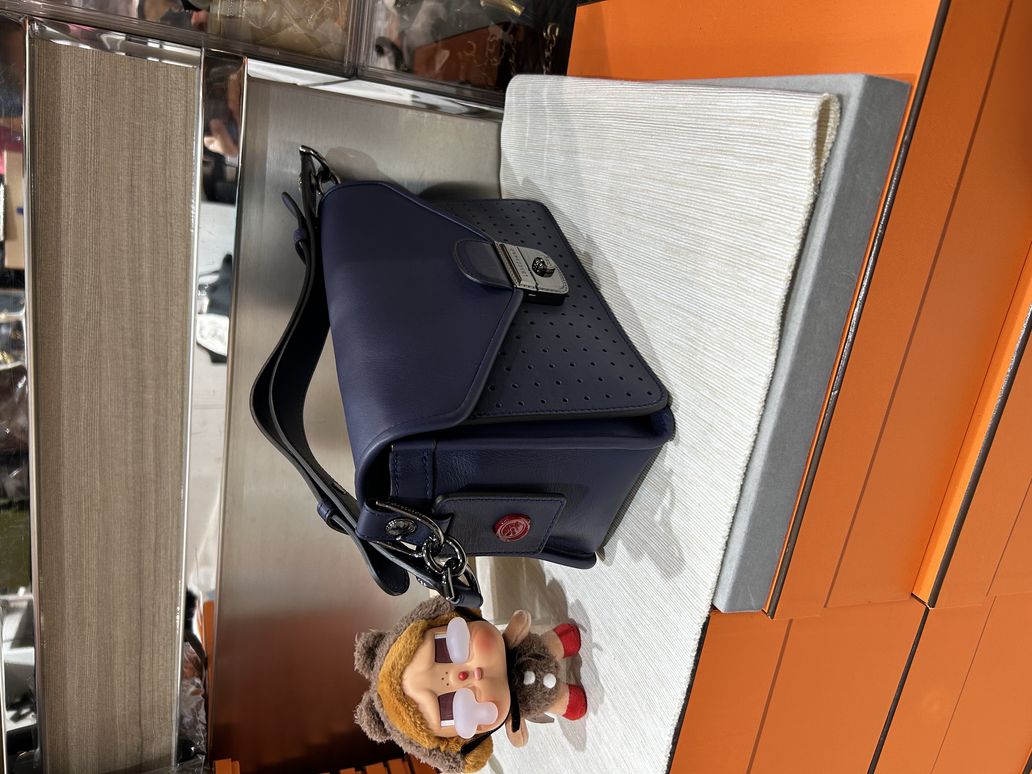 Longchamp Shoulder bag 100%Authentic, 98%New