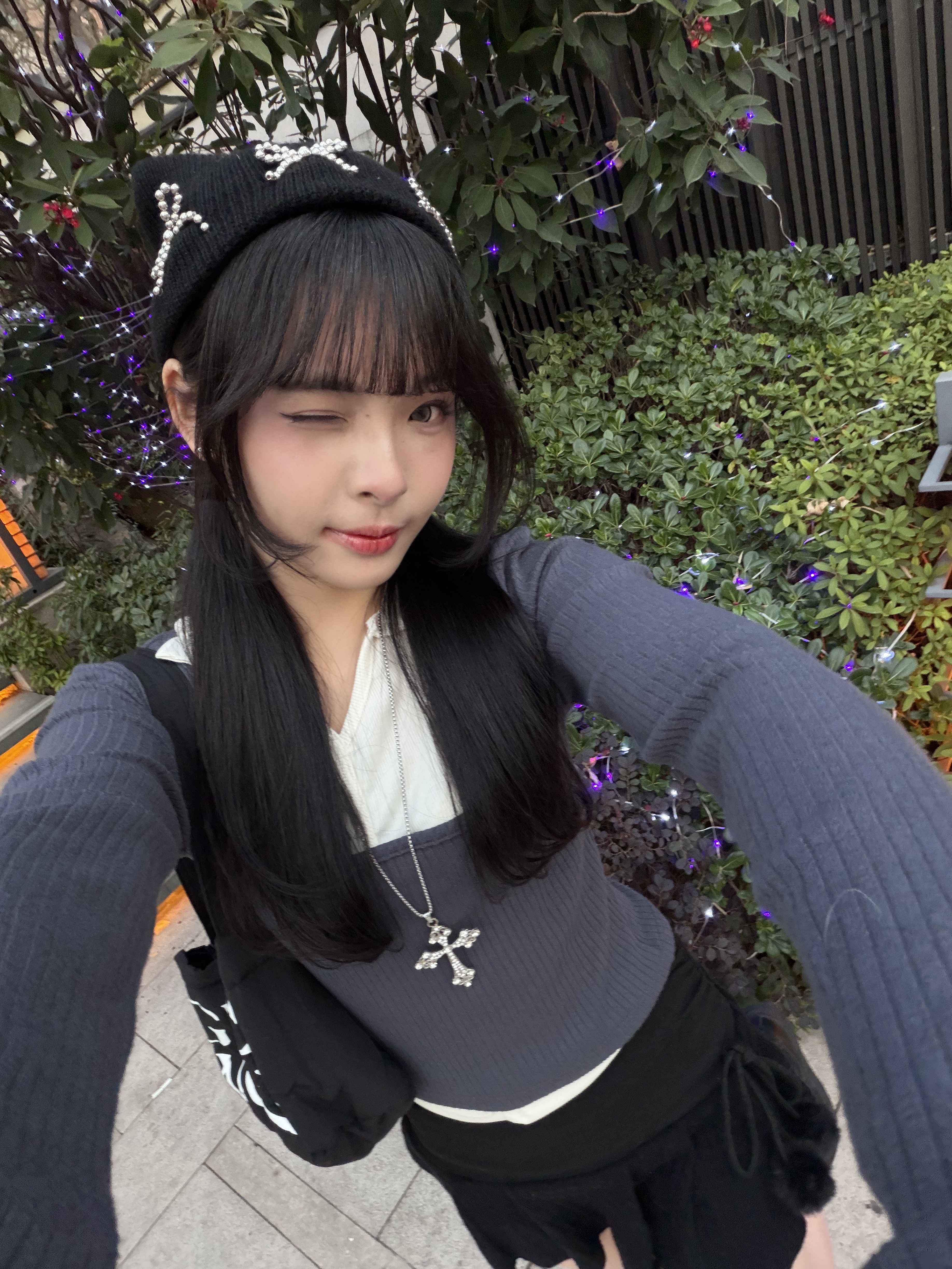 已售罄❌韓國開領假兩件拼色top