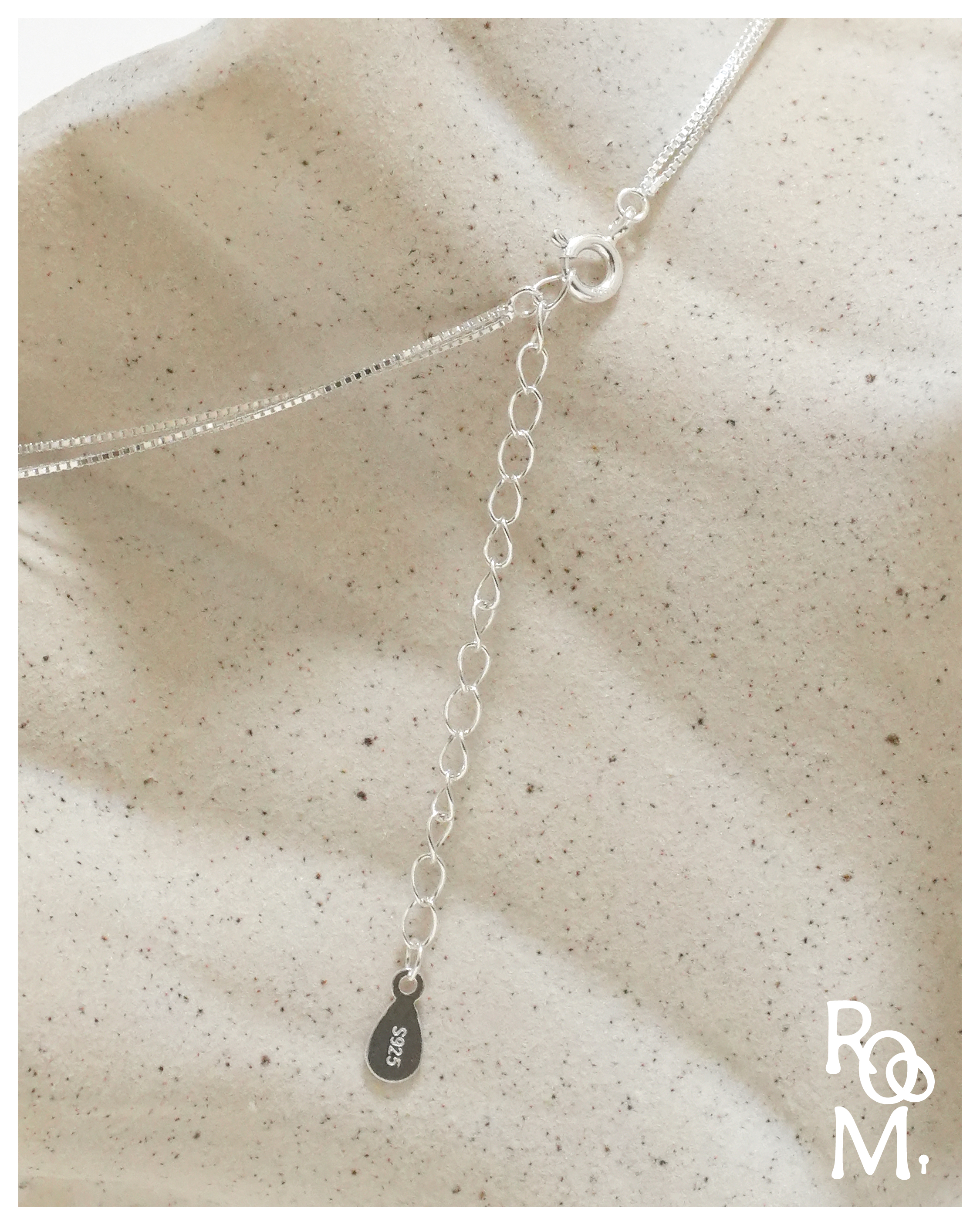 Pure Dual Buckle Necklace
