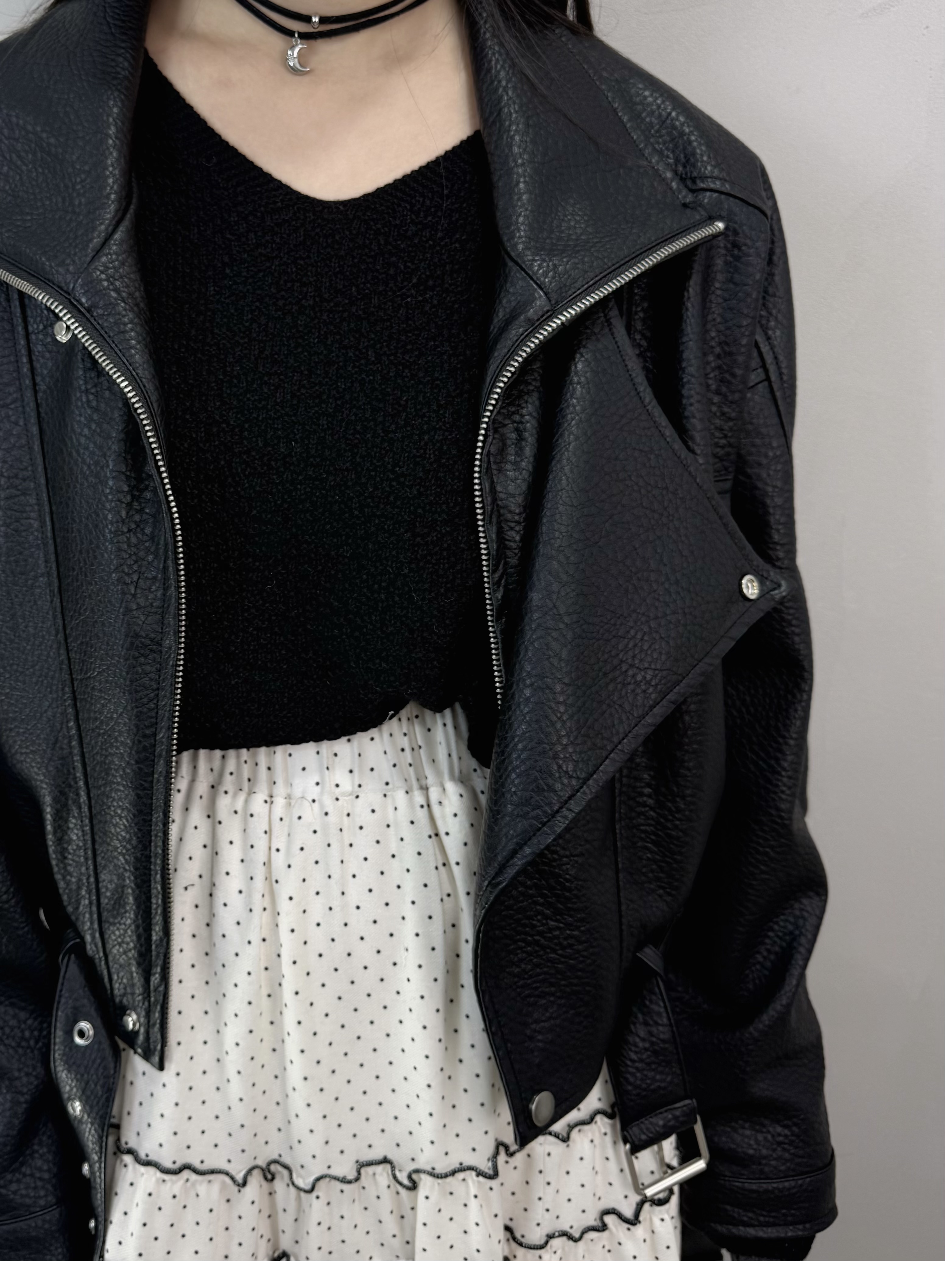 F85 荔枝仿皮短褸