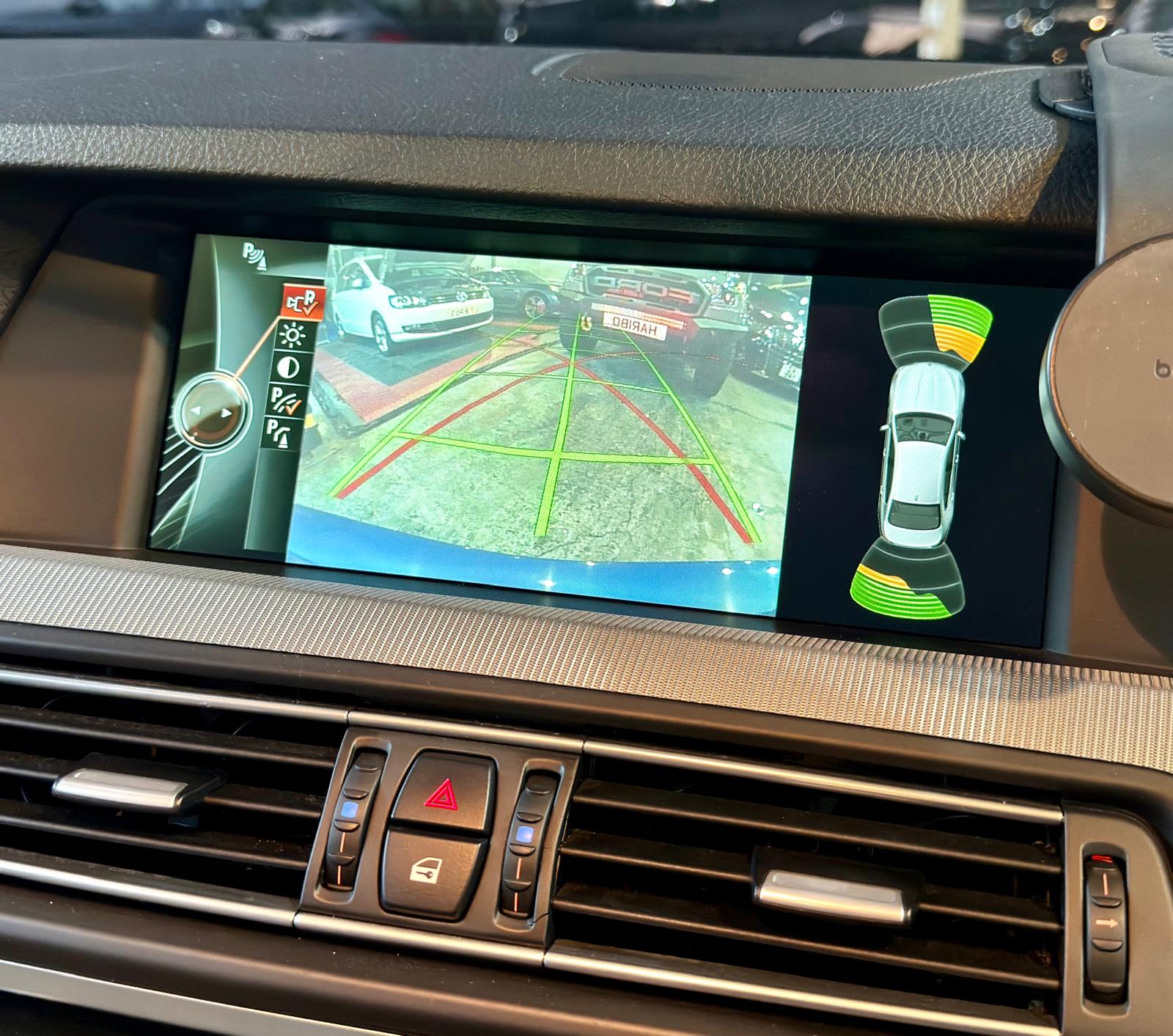 B.M.W. M5 Saloon (F10) 2012