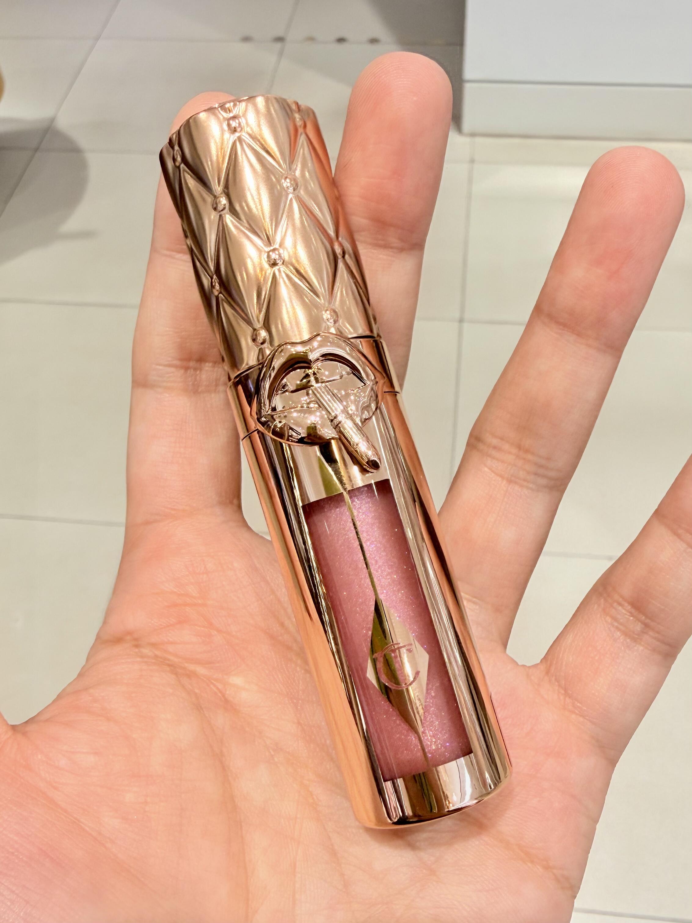 靚價❗️💖一秒豐唇 #Strawberry chocolate 透金粉 Charlotte Tilbury CT PILLOW TALK BIG LIP PLUMPGASM 夢幻豐感唇蜜 