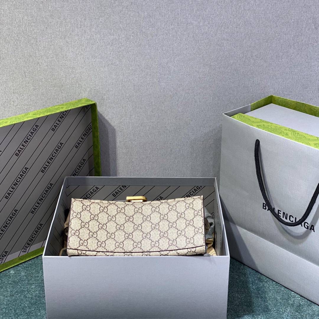 ▪大货实拍 𝗚𝗨𝗖𝗖𝗜 X 𝗕𝗔𝗟𝗘𝗡𝗖𝗜𝗔𝗚𝗔沙漏包 型号：681697 尺寸：22.5*14.5*10cm