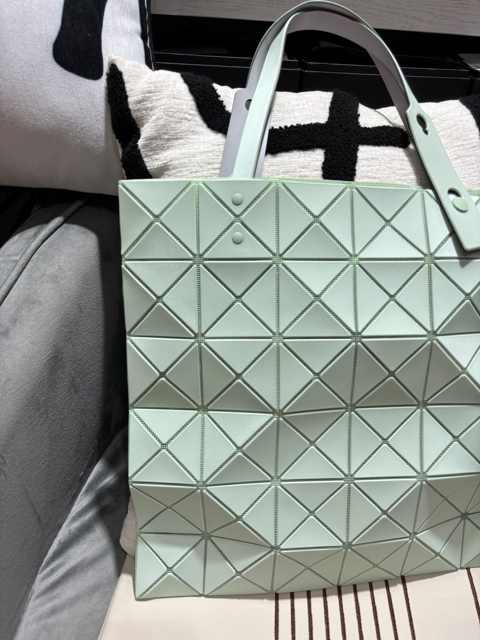 Issey Miyake Bao Bao Tote Bag 100%Authentic, 99%New ✅Dust bag