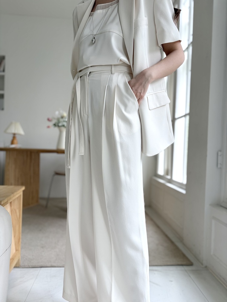 Aveline Belted Straight Slacks (Ivory)