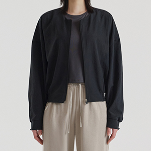  【官網SALE~ 25/10】 預購_FFWSJP019 Cloud Touch Crop Jacket by front2line
