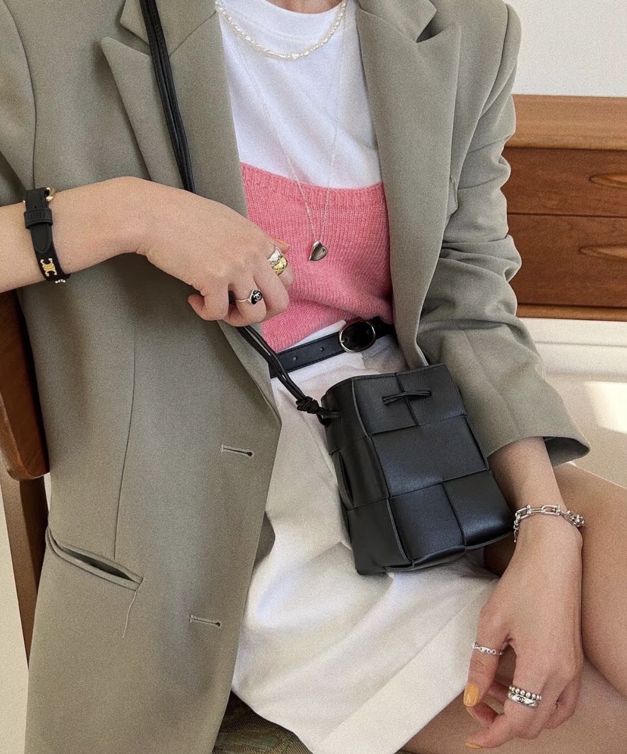 清貨特價 🍒 BV 黑色 Mini Cassette Bag