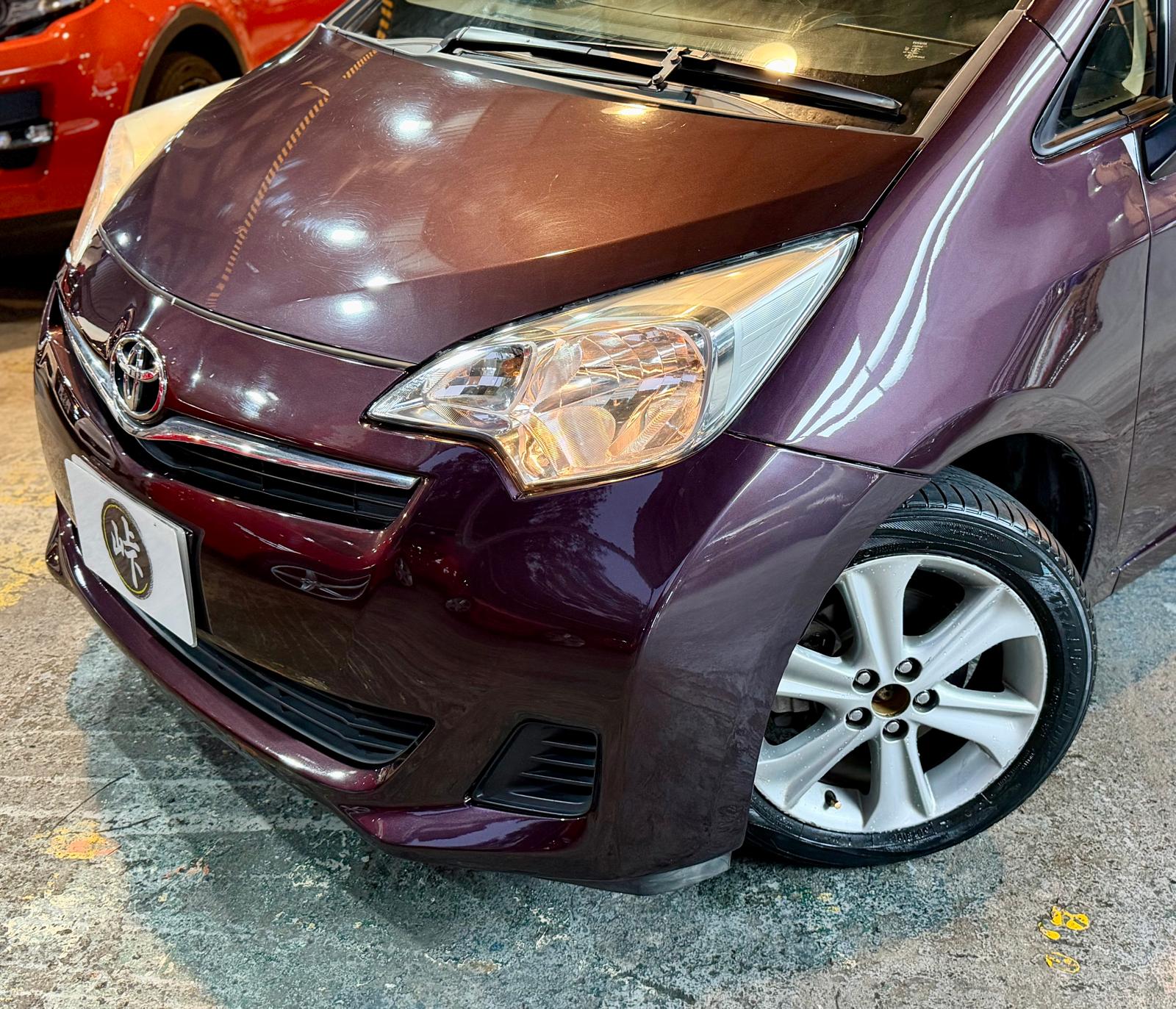 Toyota Ractis Verso 2011