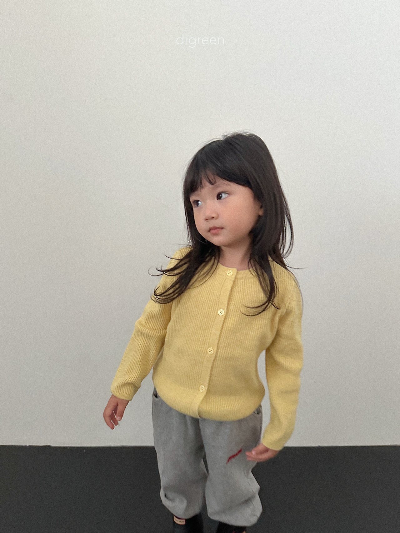 Digreen | olive cardigan