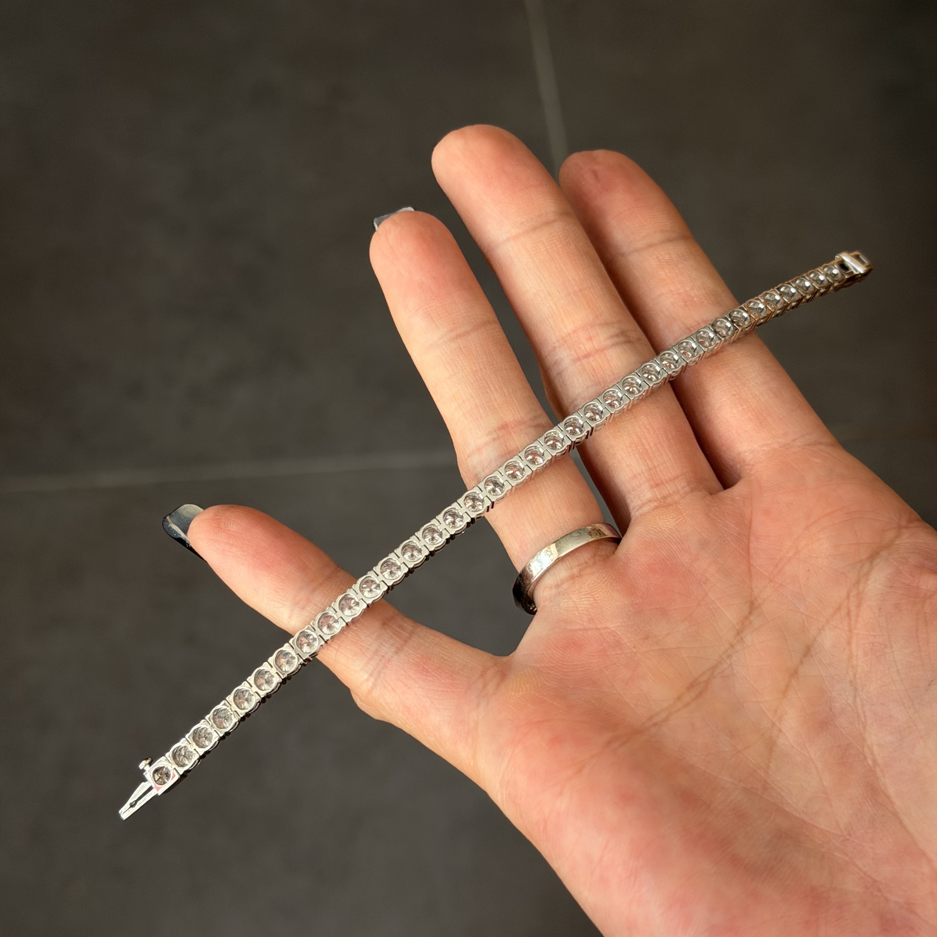 18K白金鑲培育鑽手鏈