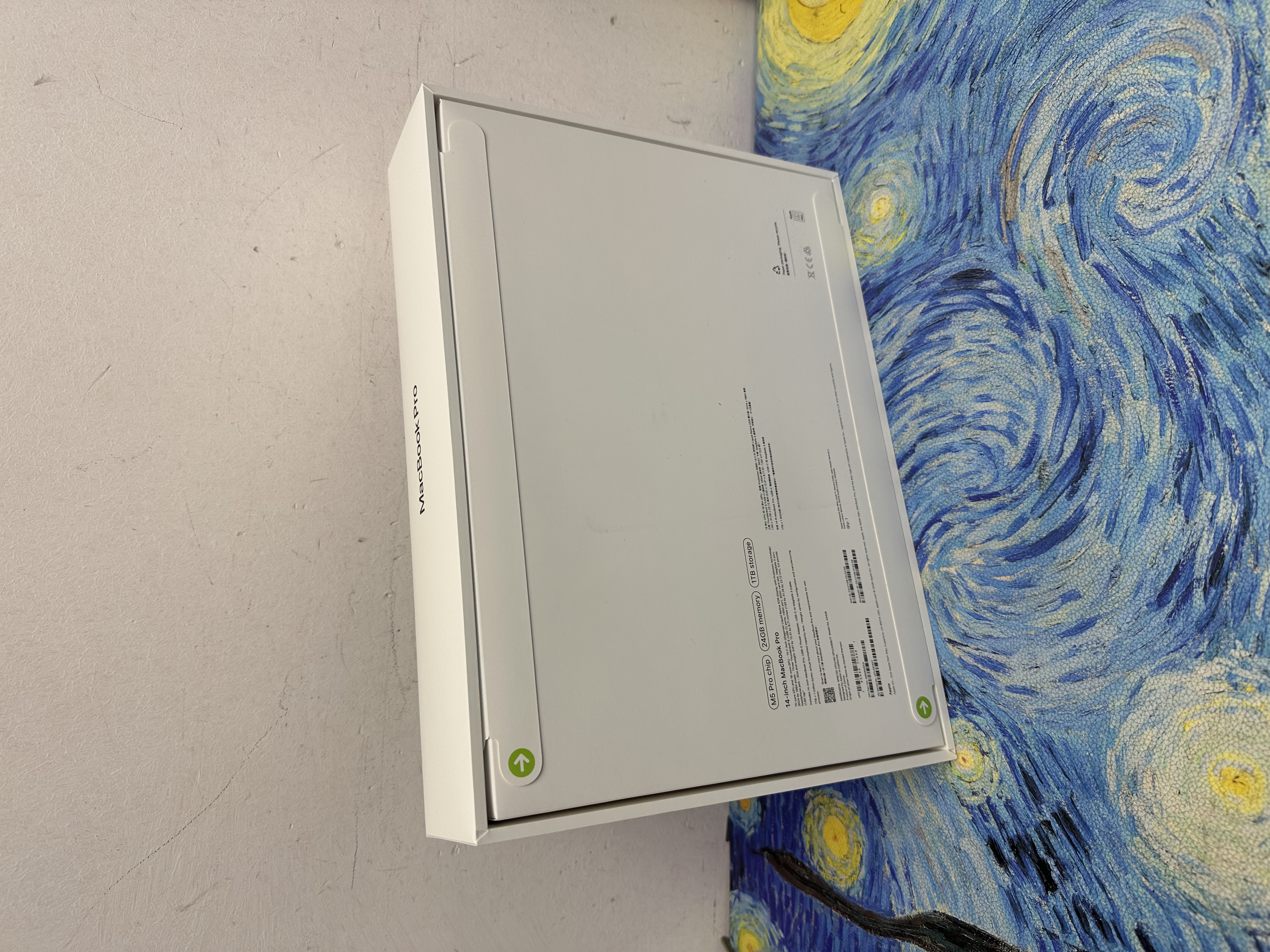 #6196 Apple MacBook M5 Pro 2025 M5 Pro CPU/24GB Ram/1TB SSD/16核心GPU/Liquid Retina XDR Mon/14吋/黑色/Apple Care+