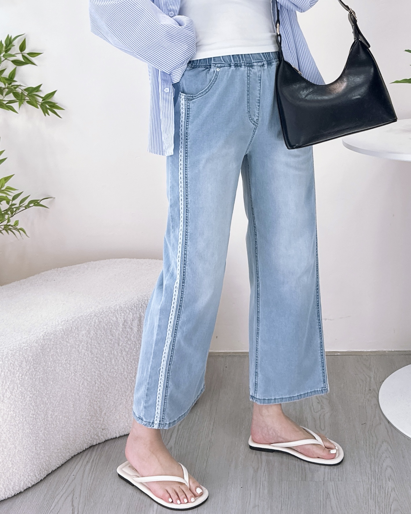 夏天超顯白淺藍通花邊九分直腳牛