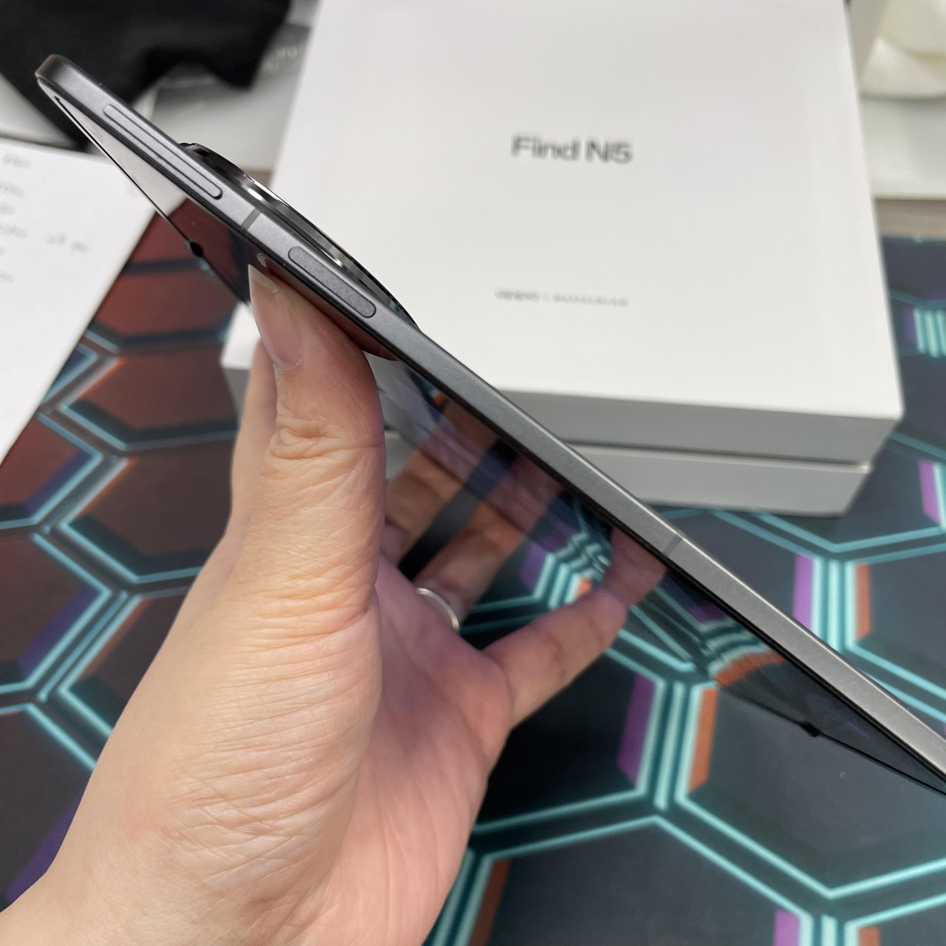*8228 Oppo Find N5 完美機 16+512GB 黑色 black