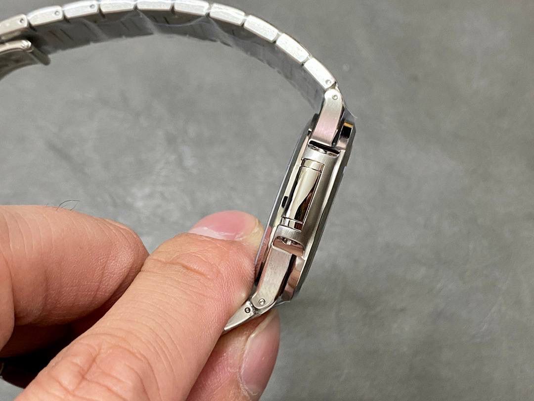 百达翡丽 Nautilus 5711/1A 自动上链腕表