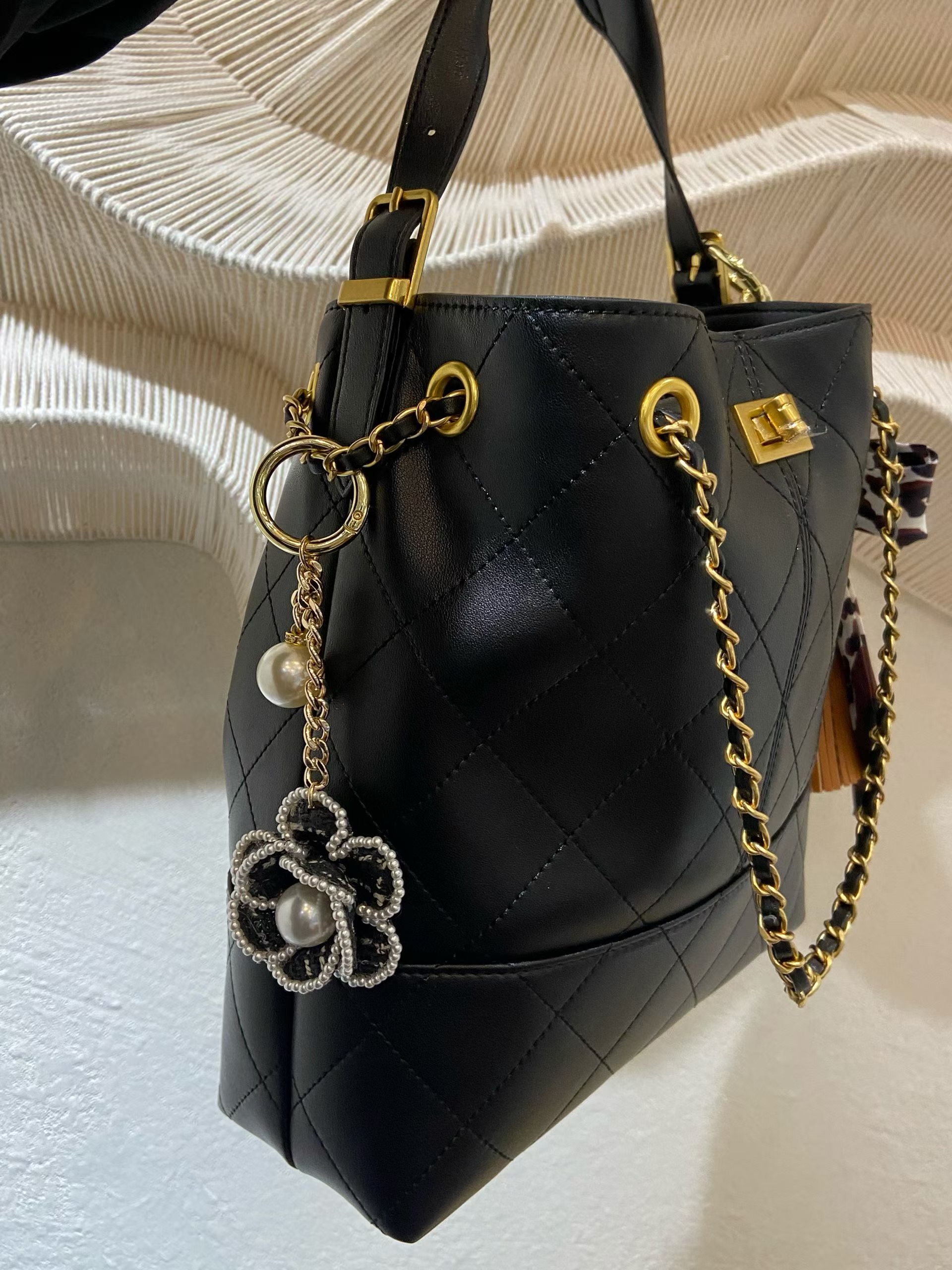 限時送）珍珠布織山茶花掛飾