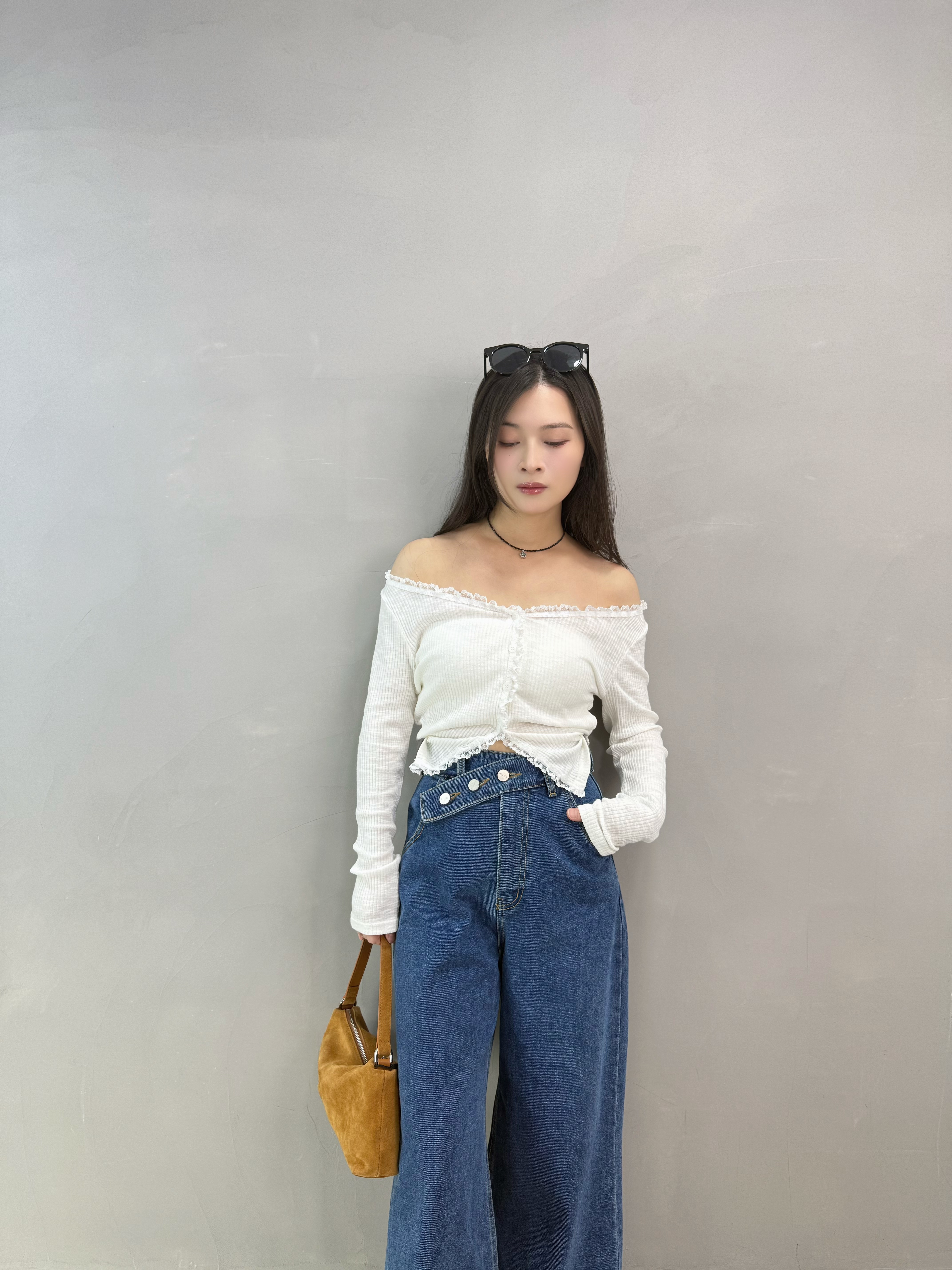 G16 Lace邊大領鈕扣Top