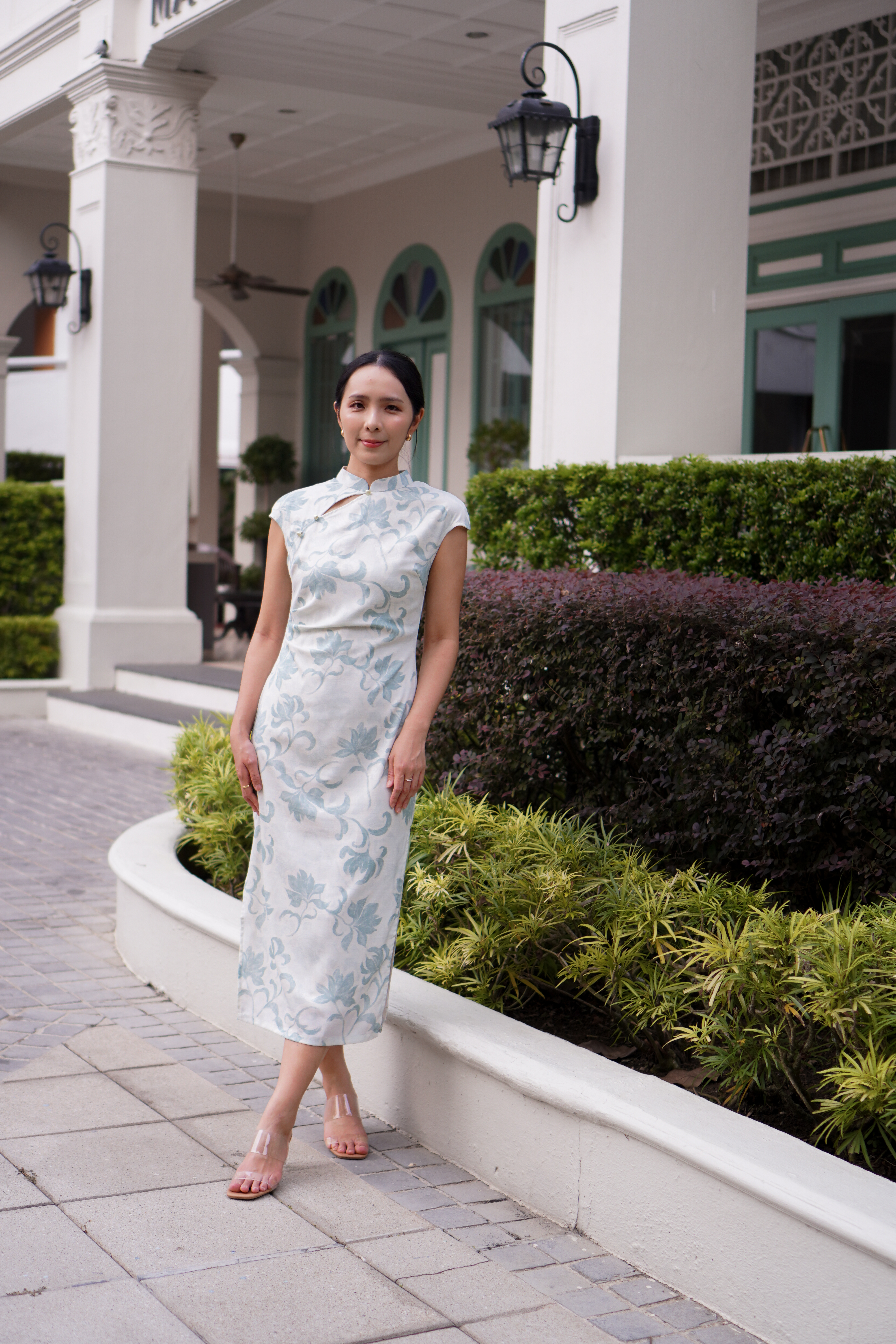 花影流韵旗袍 Floral Elegance Cheongsam