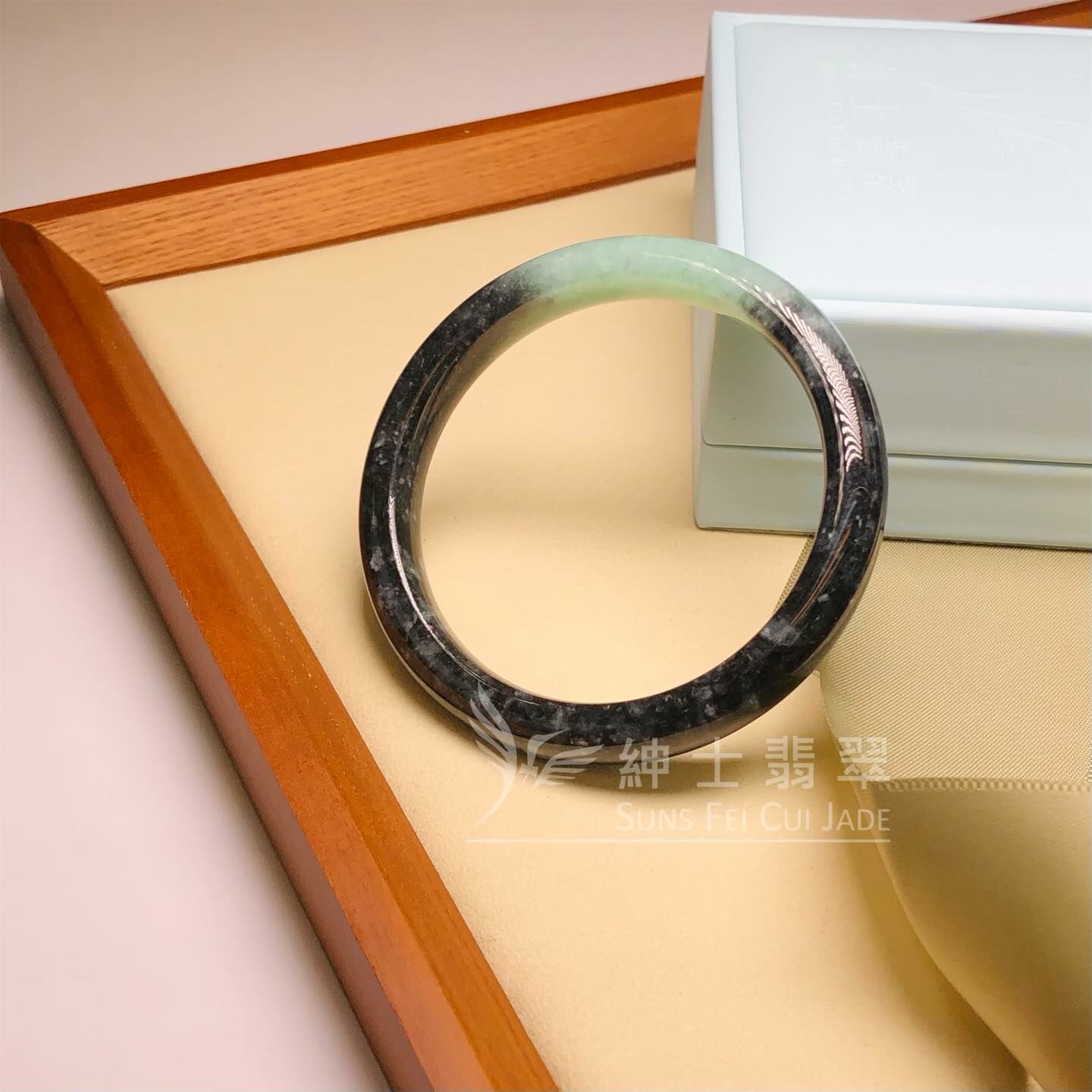 星夜彩福鐲57.1mm - 1