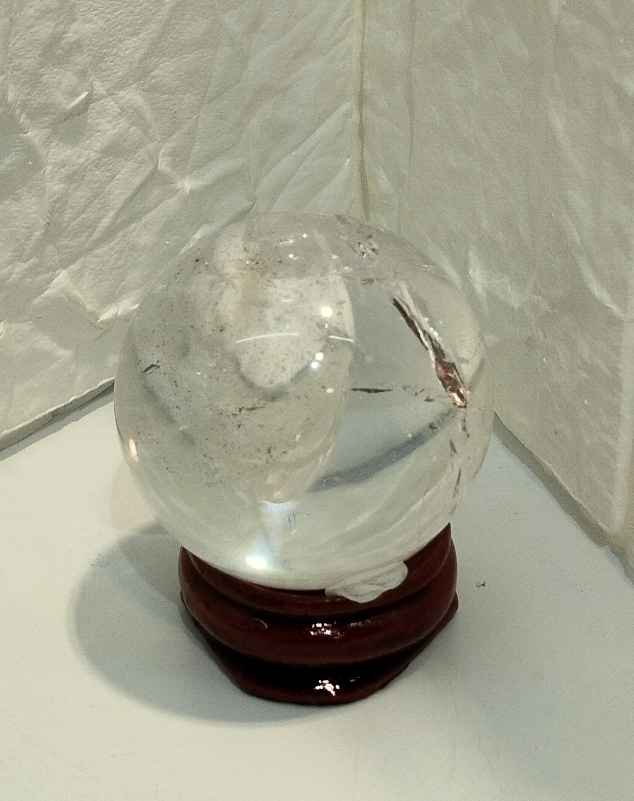 白水晶球連木座 (37.6mm)