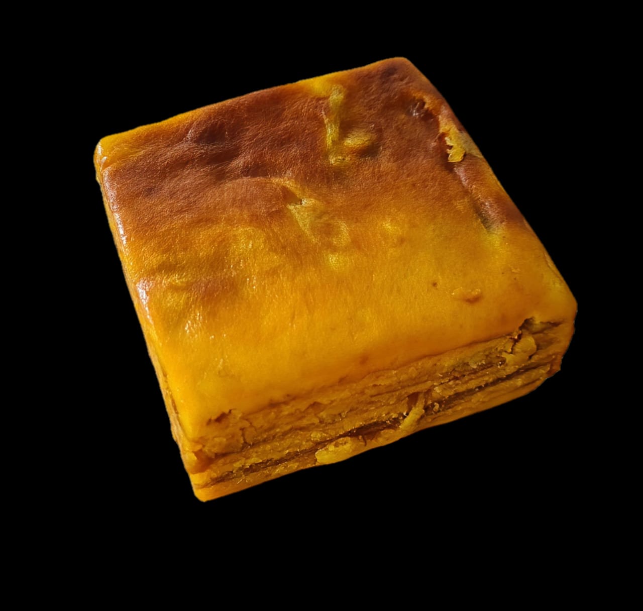 Musang King Durian Layers Cake - 4"x4"x2"  & 8"x8"x2" - Pre Order 3 Days Advance