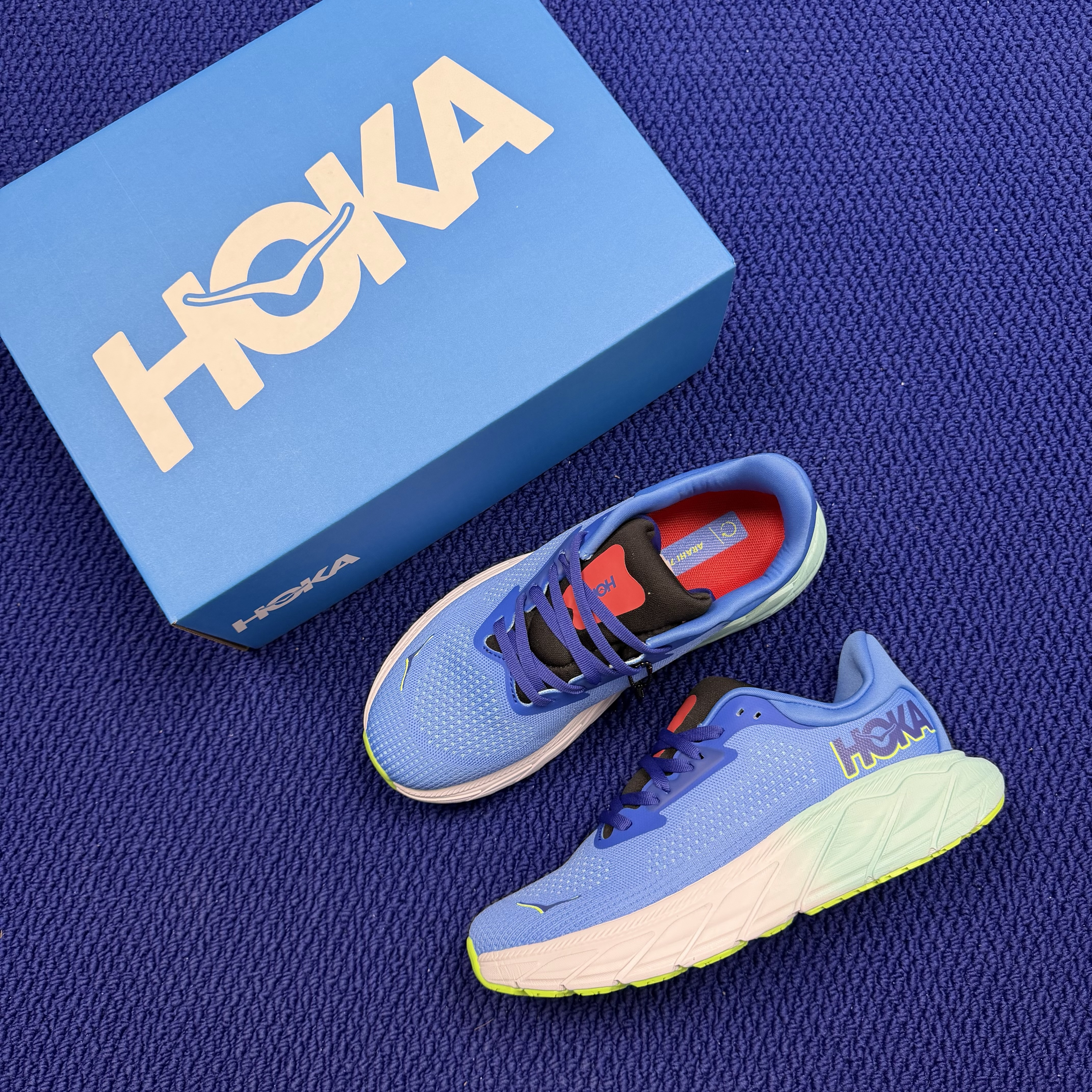Hoka One One Arahi 7