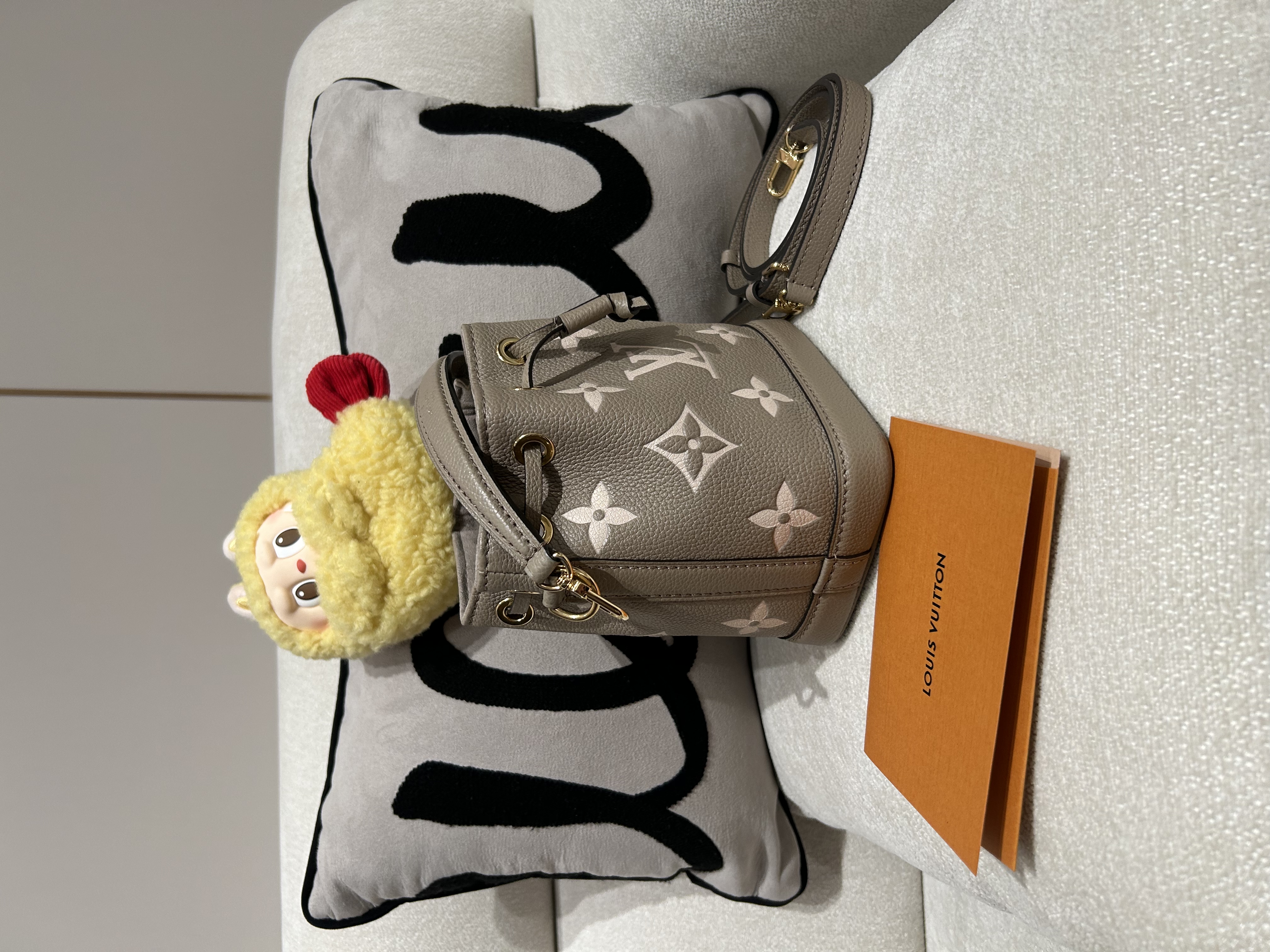 Lv Nano noe M46291 Bicolor Monogram Empreinte Leather 100%Authentic,98%New ✅專門店收據✅塵袋✅Box