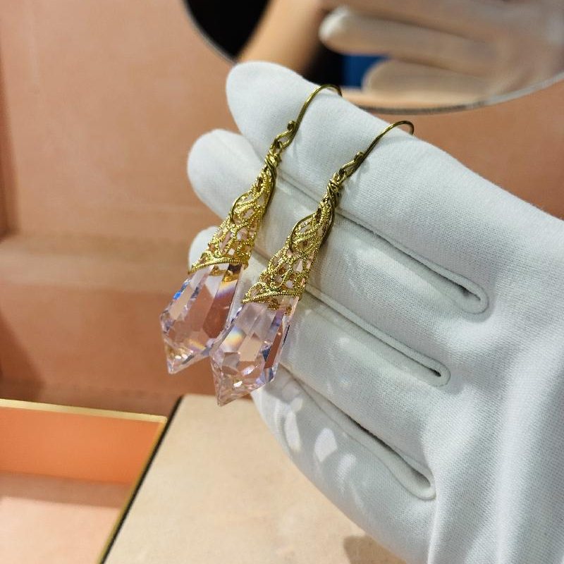 Vintage Glass Hook Earing (C033)